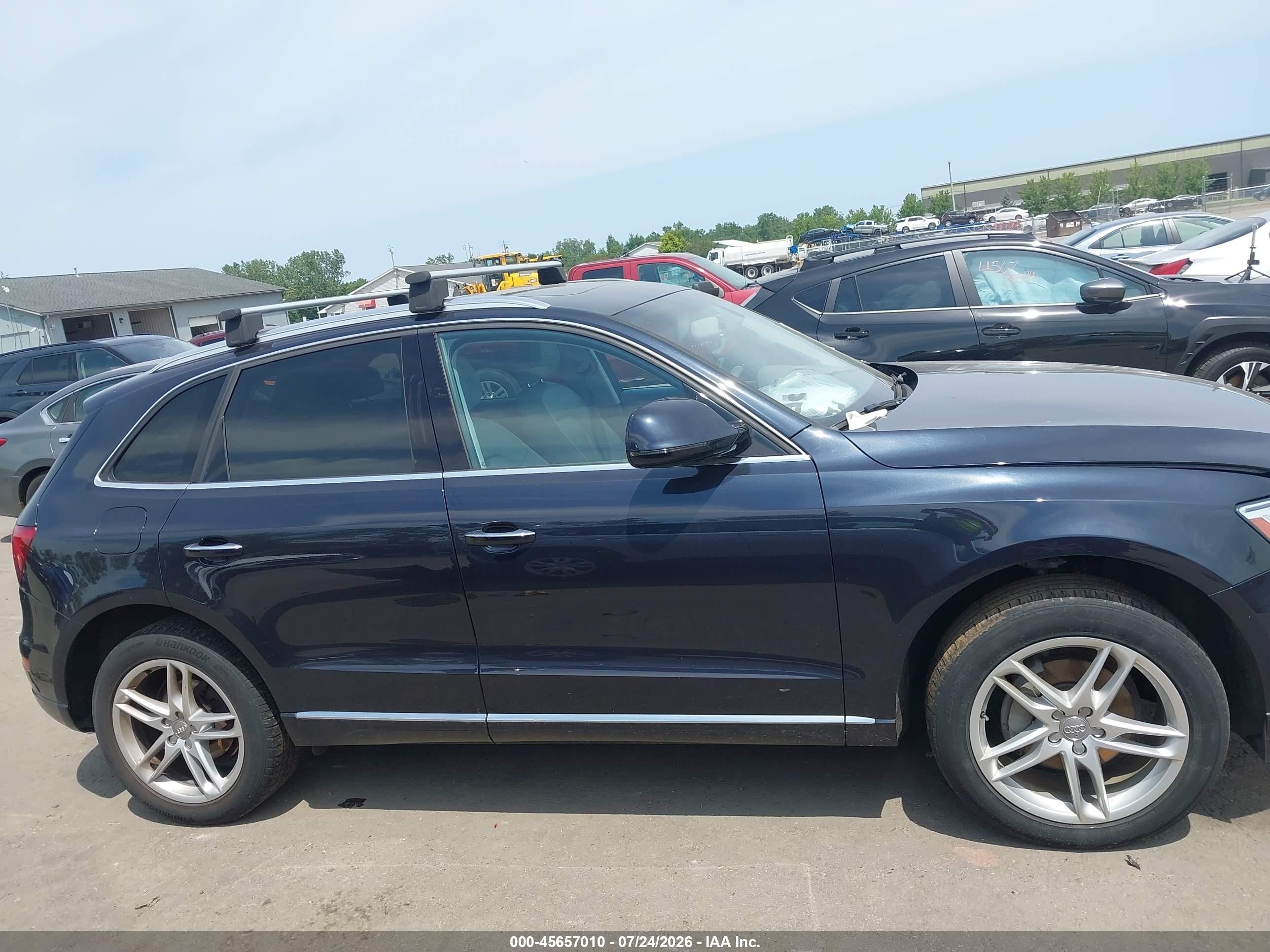 2017 Audi Q5 2.0t Premium Black vin: WA1C2AFP3HA079357
