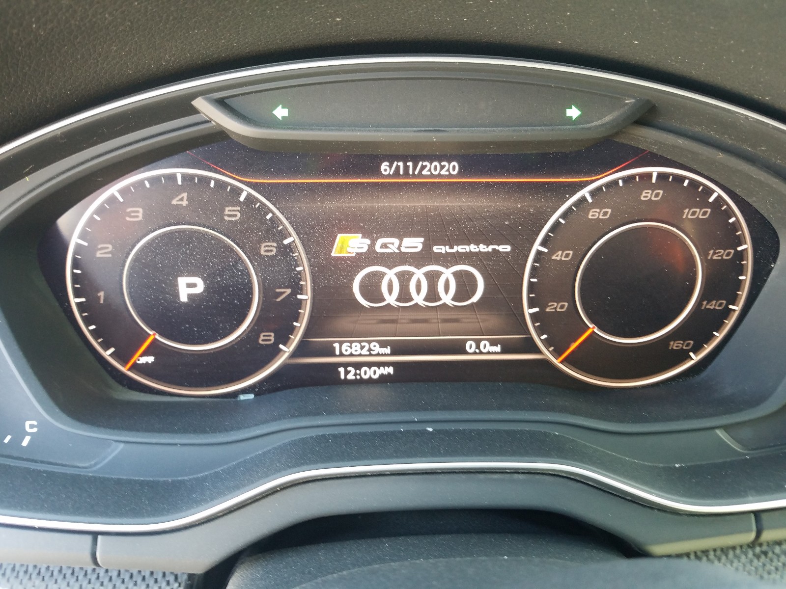 2018 Audi Sq5 Prestige Silver vin: WA1C4AFY4J2156787