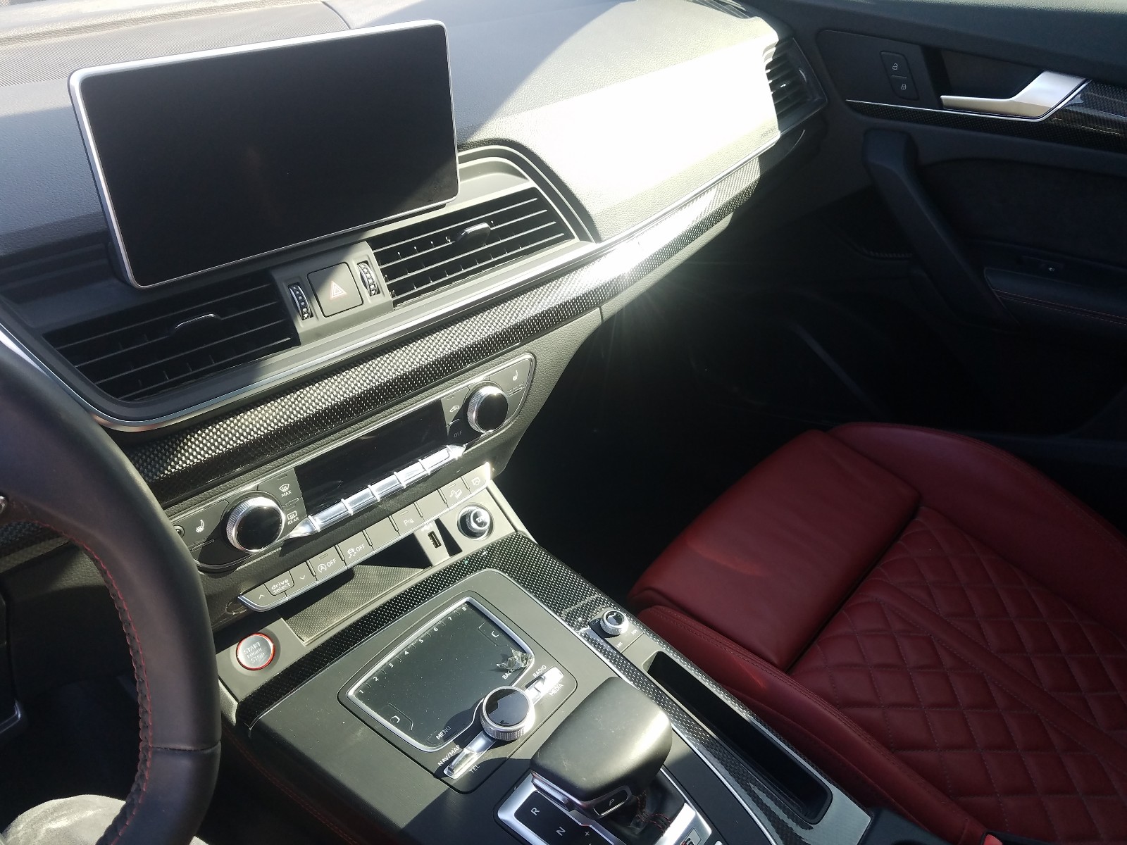 2018 Audi Sq5 Prestige Silver vin: WA1C4AFY4J2156787