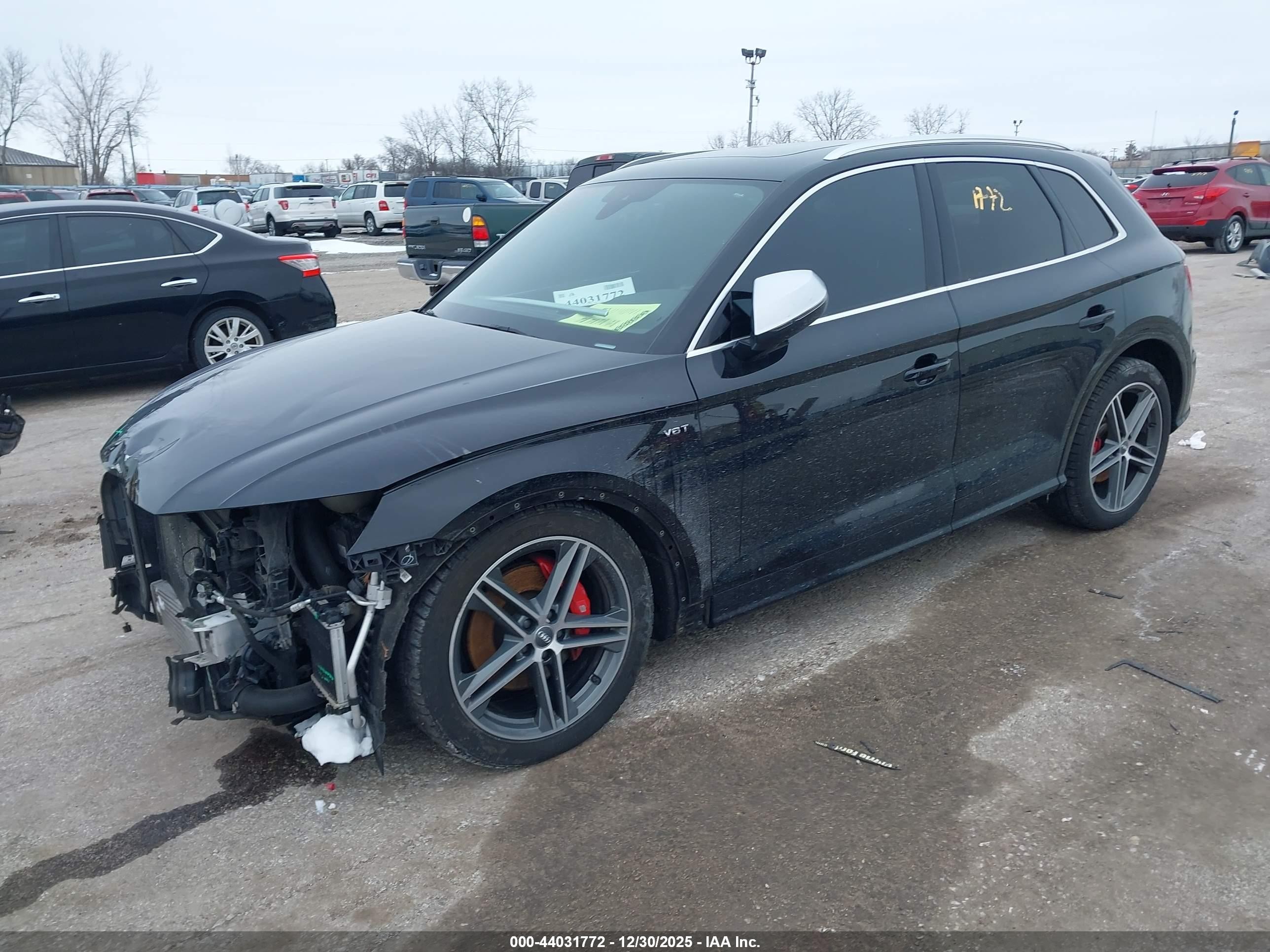 2018 Audi Sq5 3.0t Premium Plus Черный vin: WA1C4AFY5J2183058