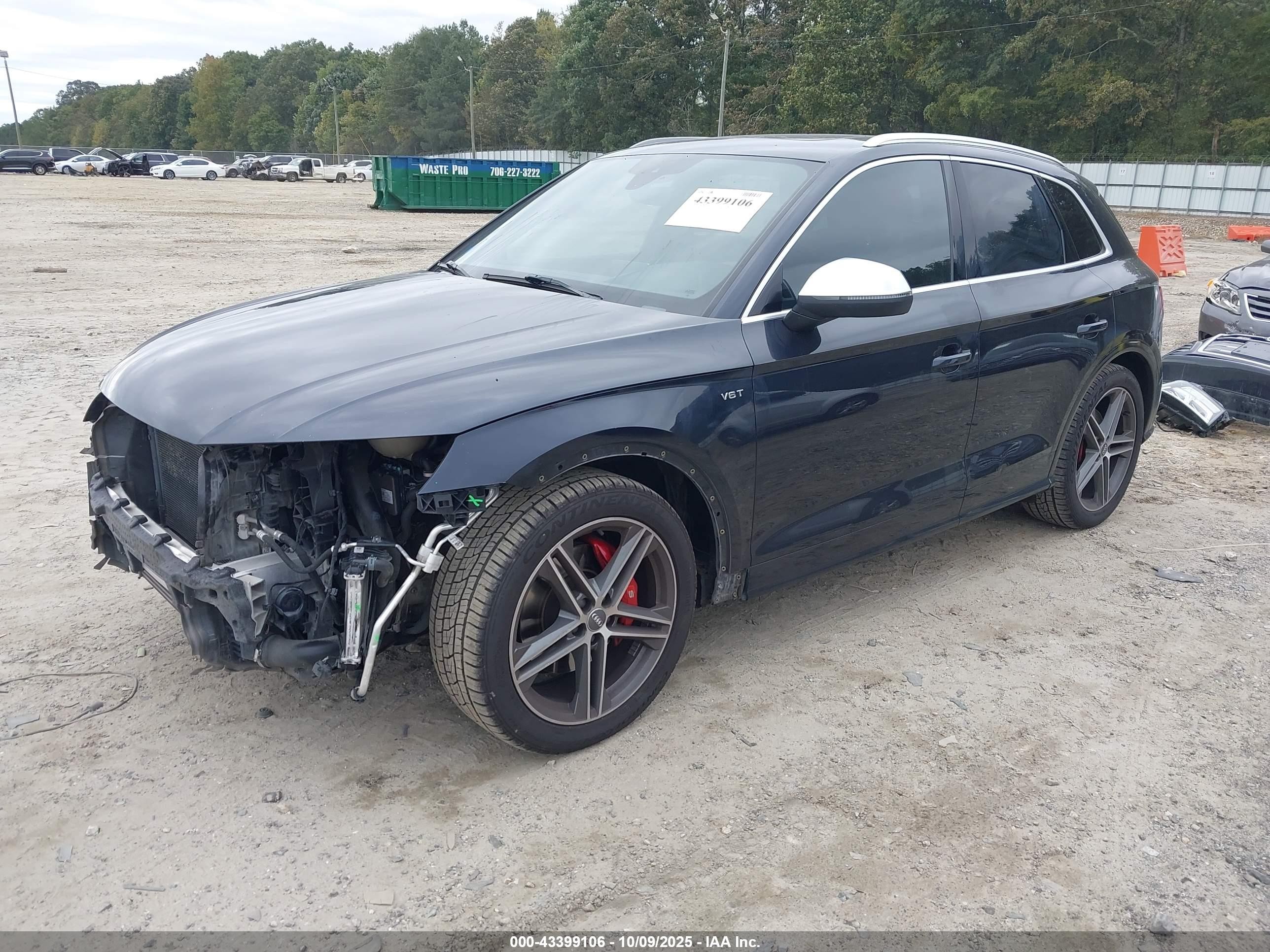 2018 Audi Sq5 3.0t Premium Plus Navy vin: WA1C4AFY7J2030049