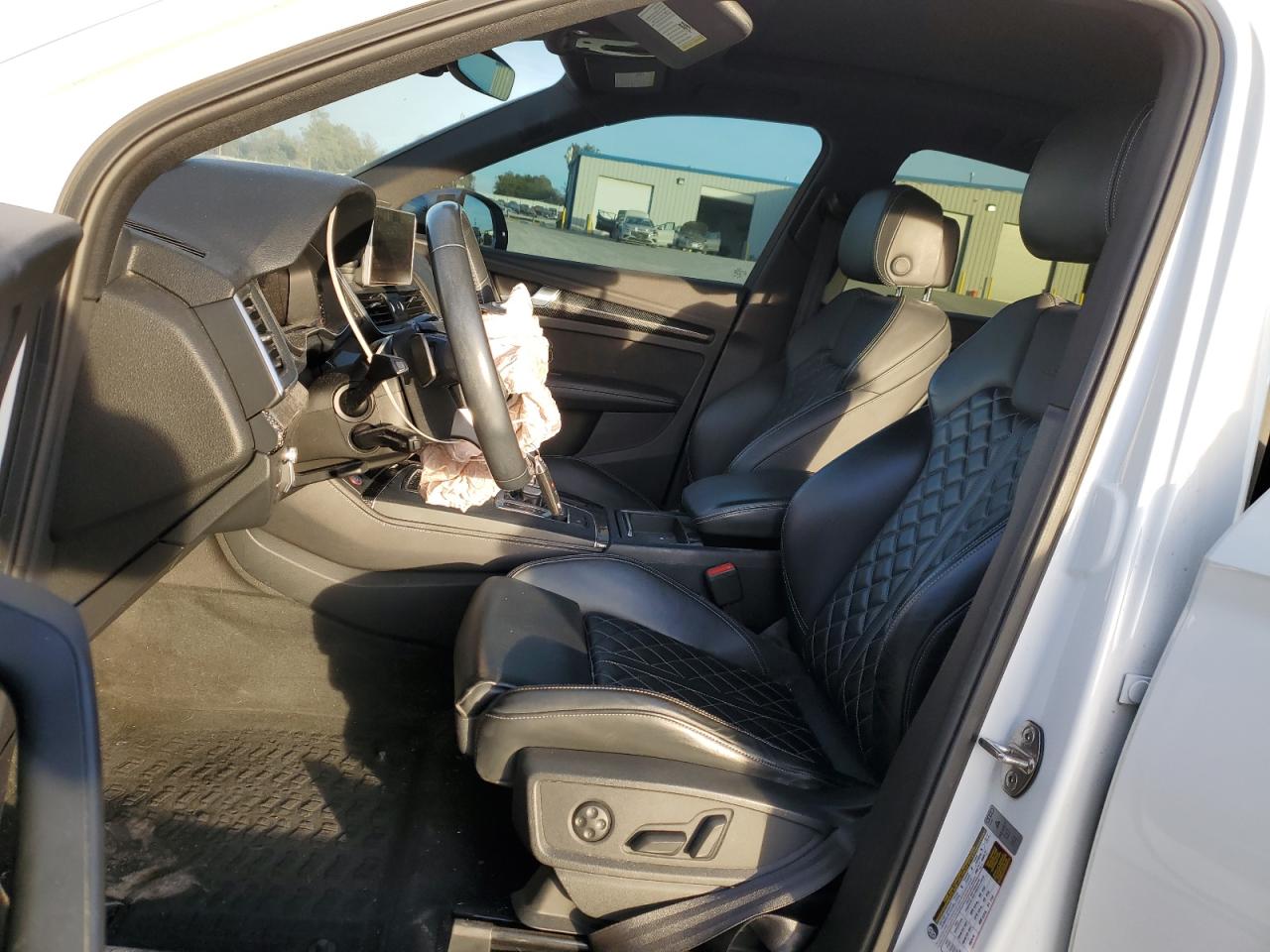 2018 Audi Sq5 Prestige White vin: WA1C4AFY8J2242457
