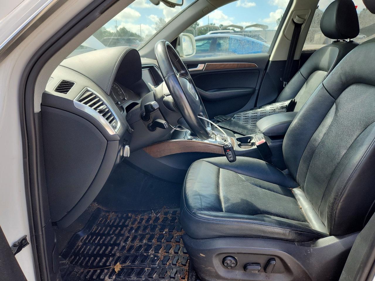 2013 Audi Q5 Premium Hybrid White vin: WA1C8AFP4DA002439