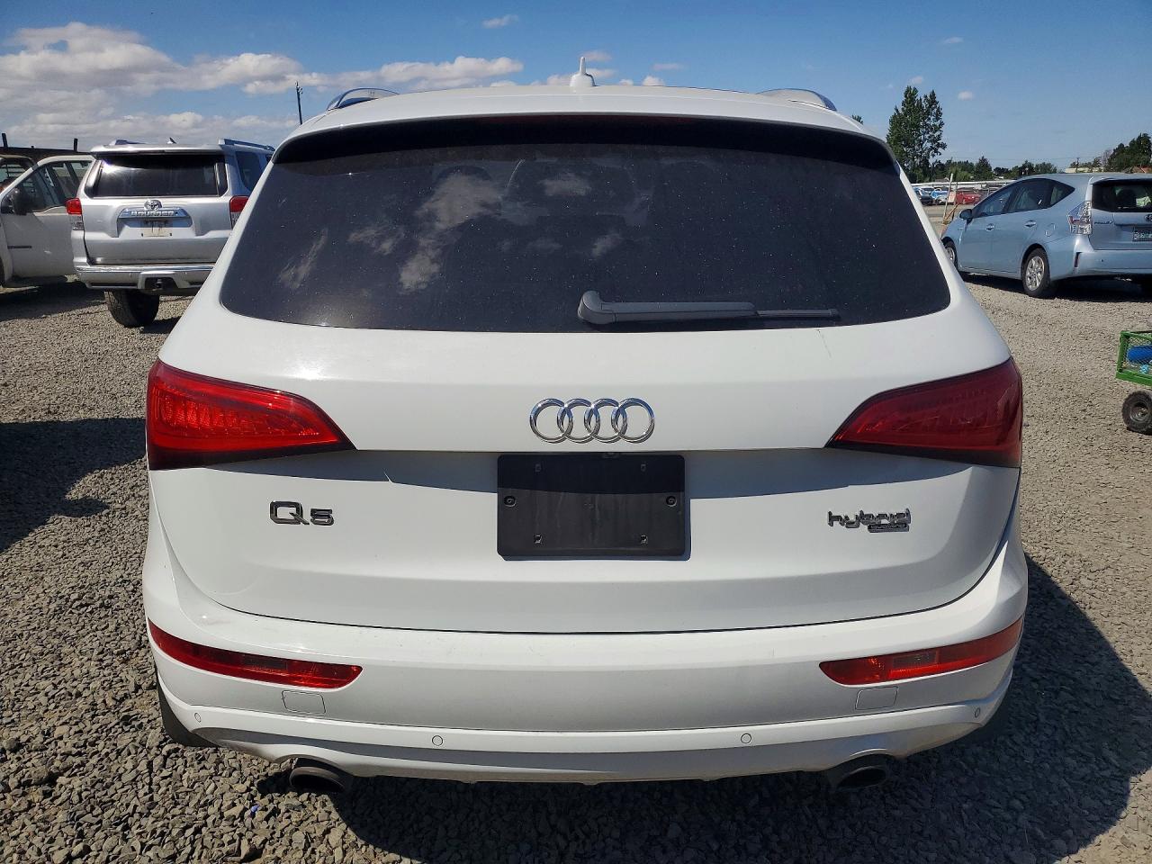 2014 Audi Q5 Premium Hybrid White vin: WA1C8AFP4EA069219