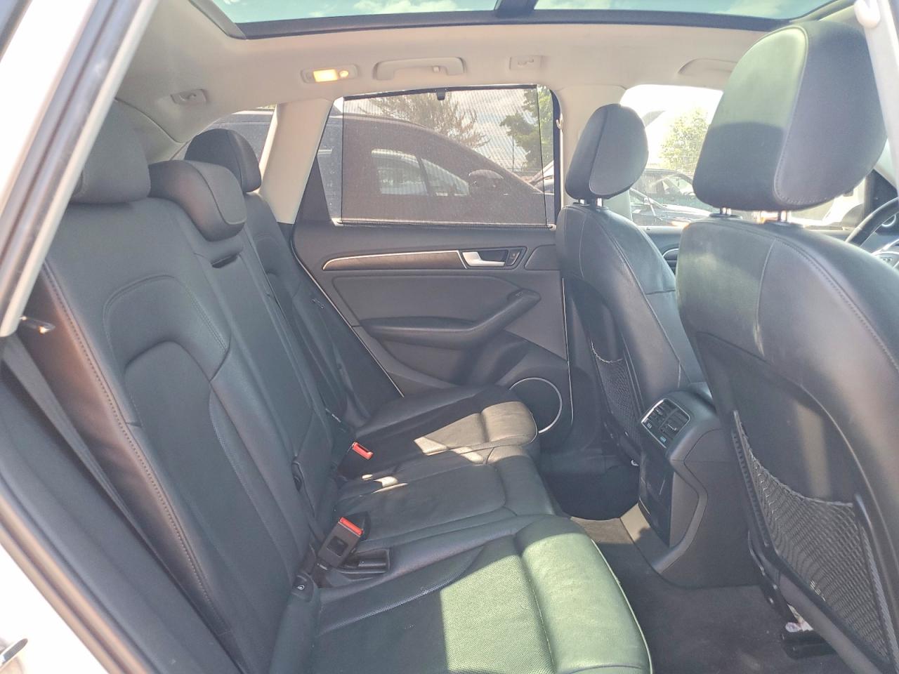 2014 Audi Q5 Premium Hybrid White vin: WA1C8AFP4EA069219