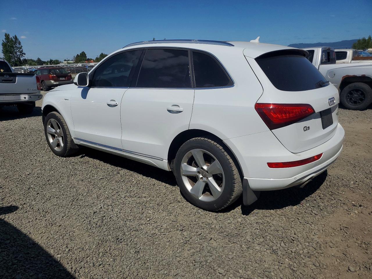 2014 Audi Q5 Premium Hybrid White vin: WA1C8AFP4EA069219