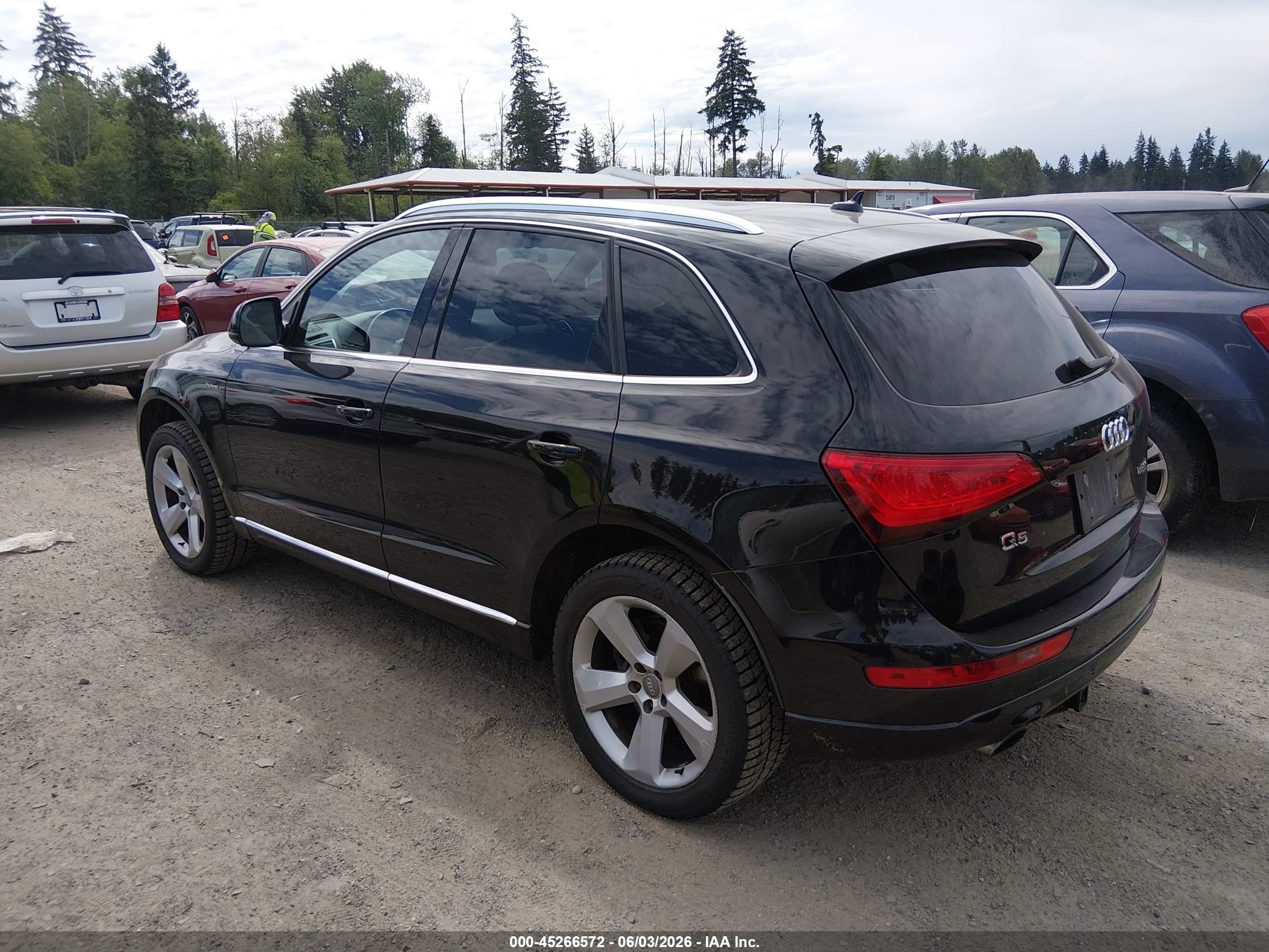 2013 Audi Q5 Hybrid 2.0t Prestige Black vin: WA1C8AFP9DA063611