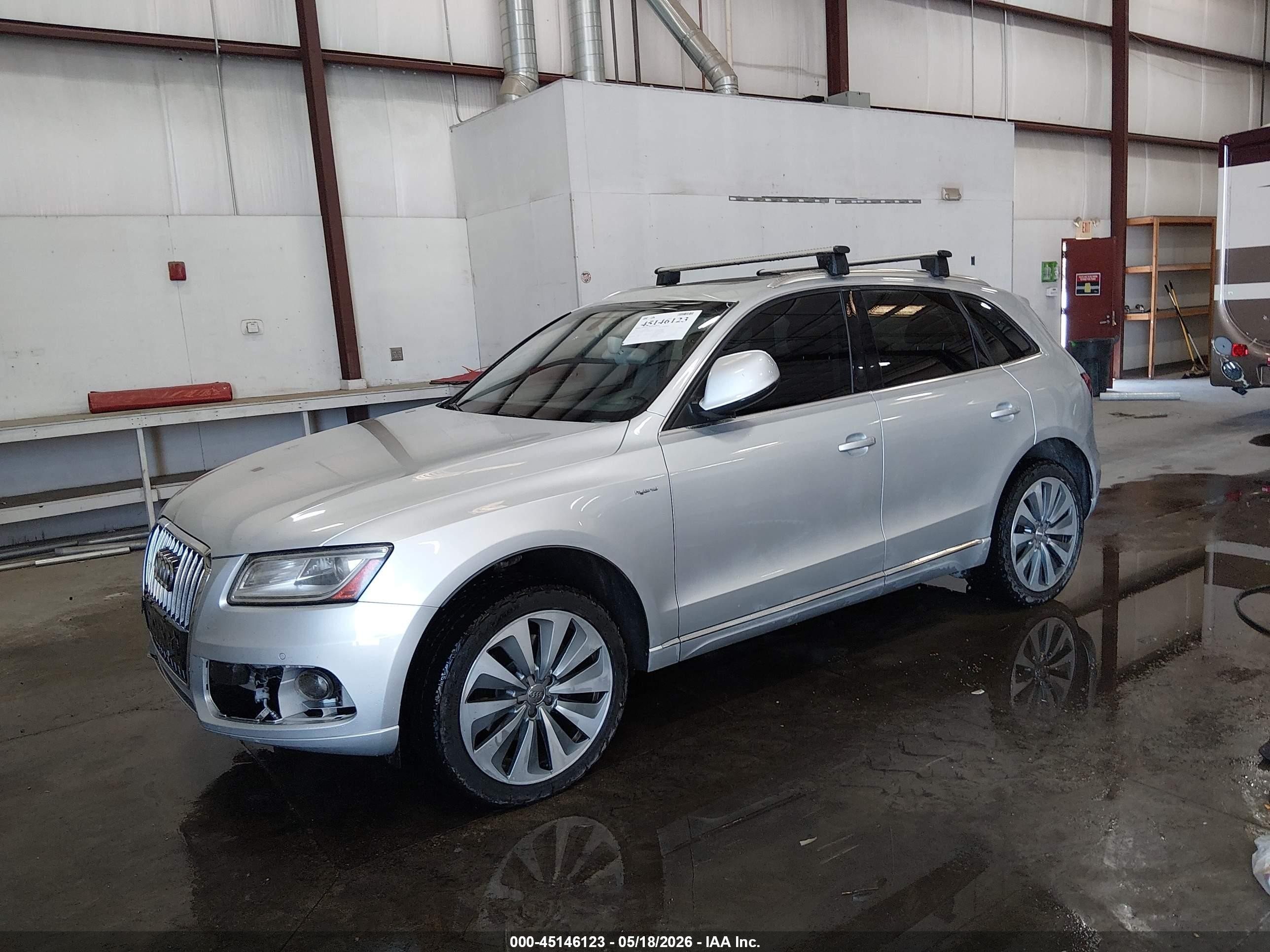 2014 Audi Q5 Hybrid 2.0t Prestige Silver vin: WA1C8AFP9EA029329