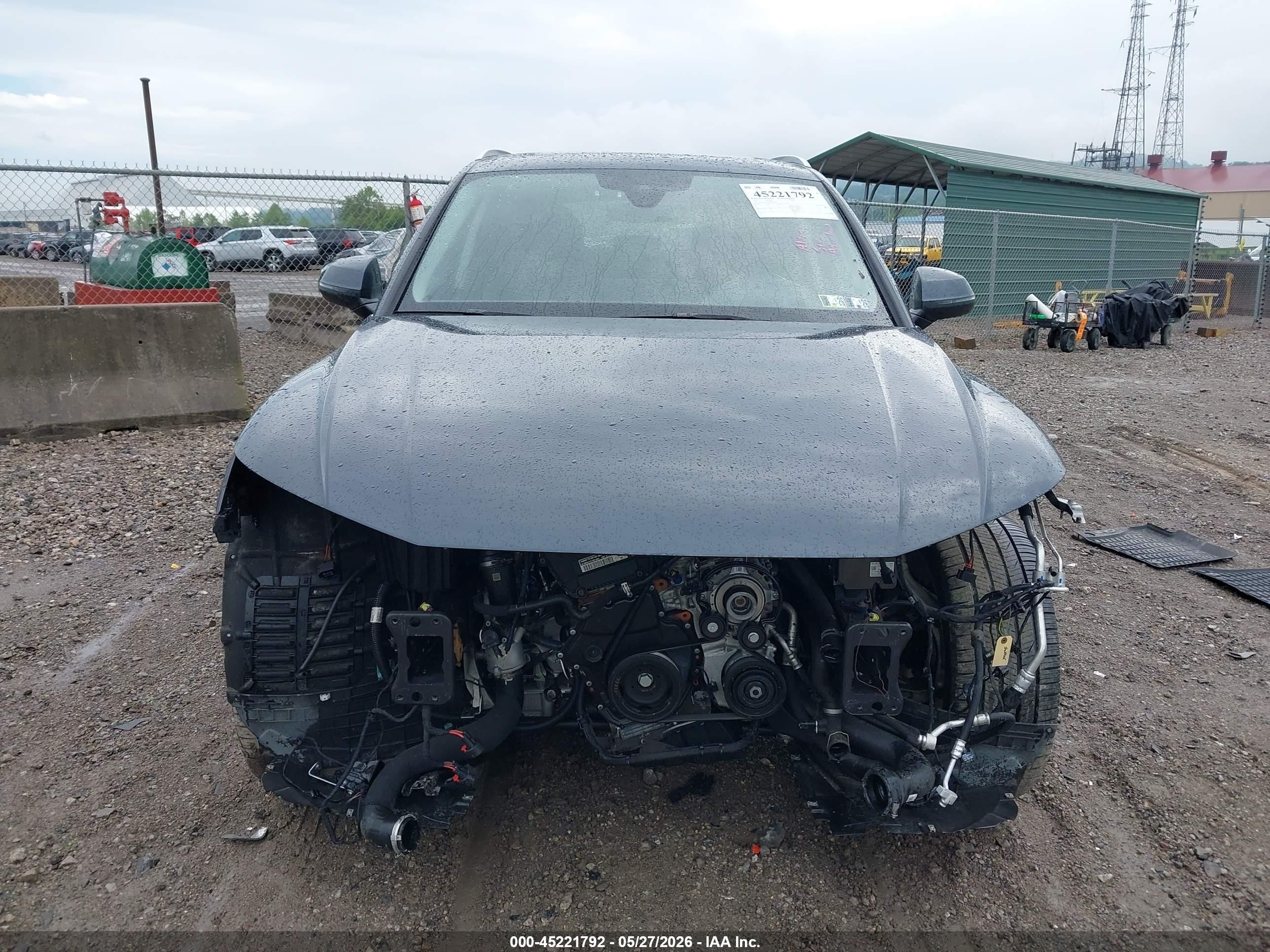 2021 Audi Q5 Prestige 45 Tfsi Quattro S Tronic Gray vin: WA1CAAFY0M2021710