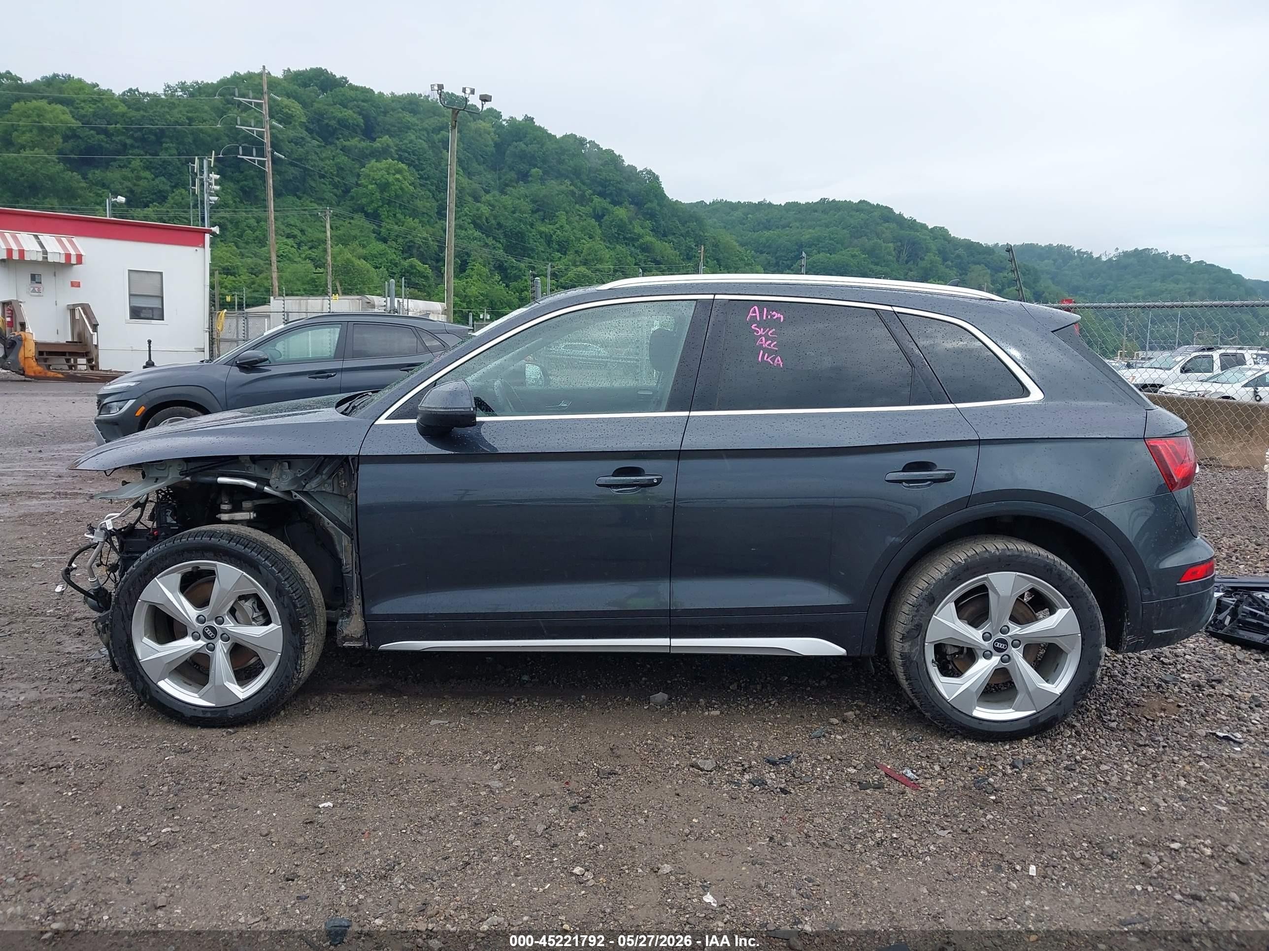 2021 Audi Q5 Prestige 45 Tfsi Quattro S Tronic Gray vin: WA1CAAFY0M2021710
