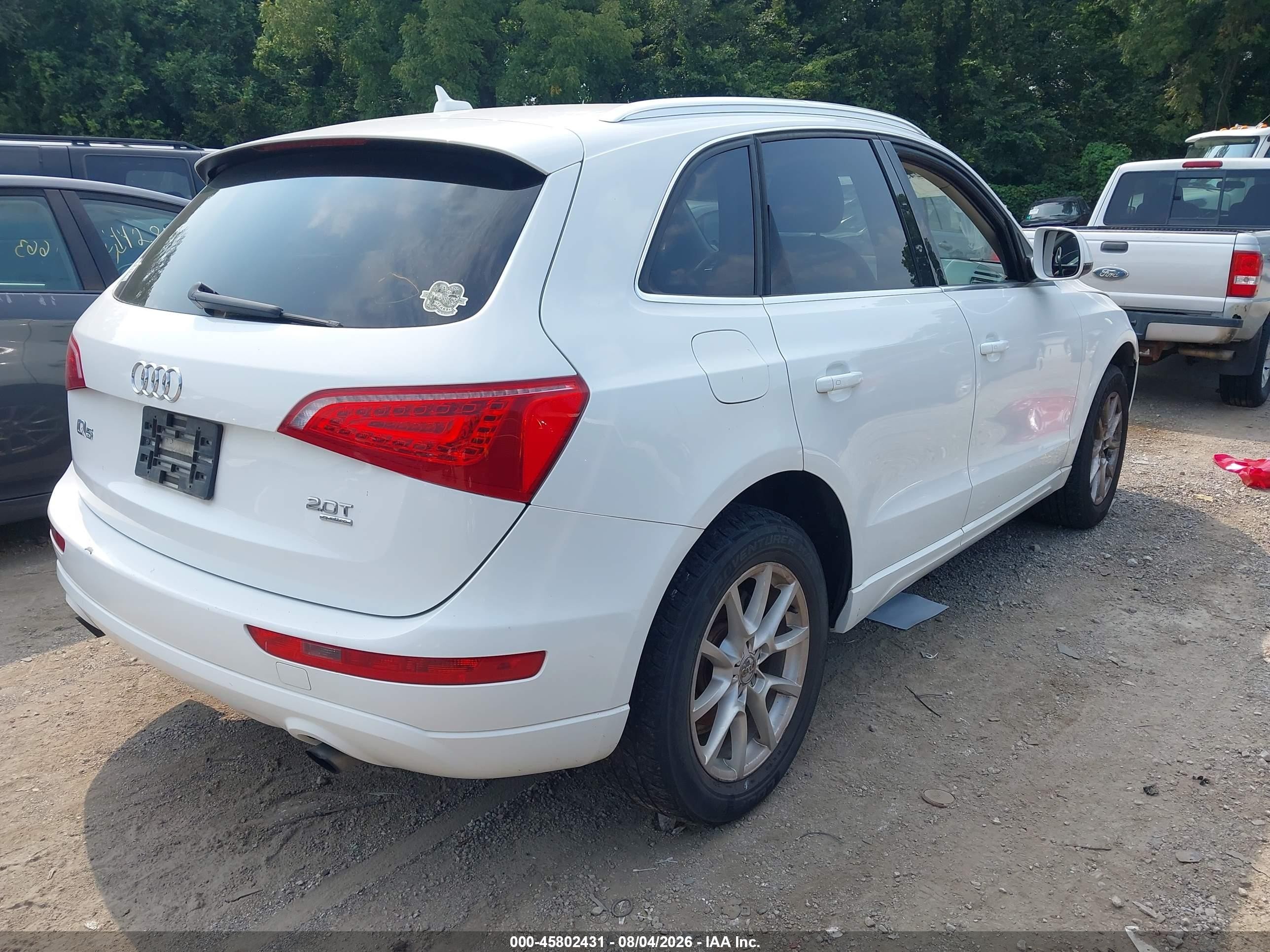 2012 Audi Q5 2.0t Premium White vin: WA1CFAFP0CA061475