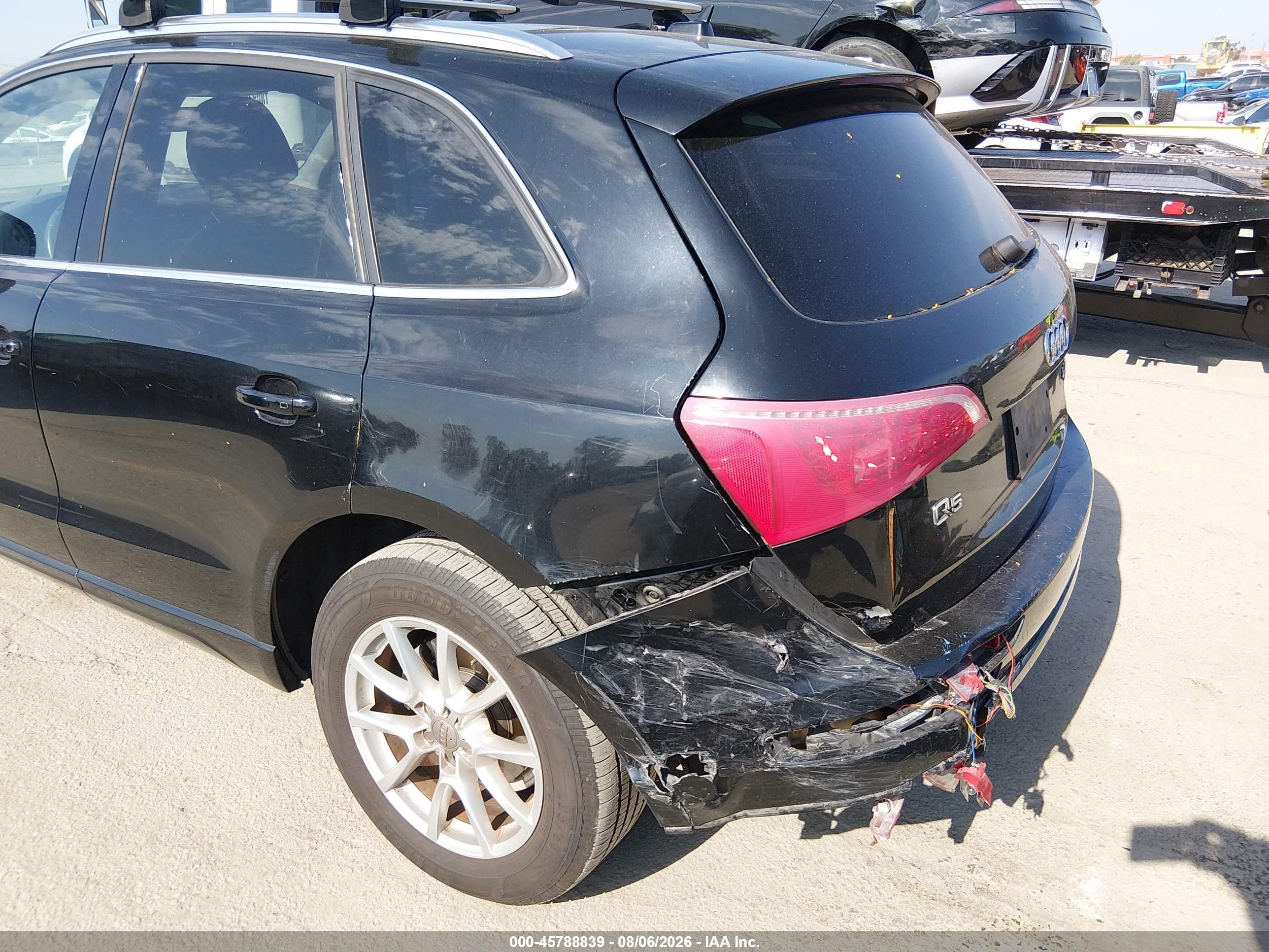 2012 Audi Q5 2.0t Premium Black vin: WA1CFAFP0CA124607