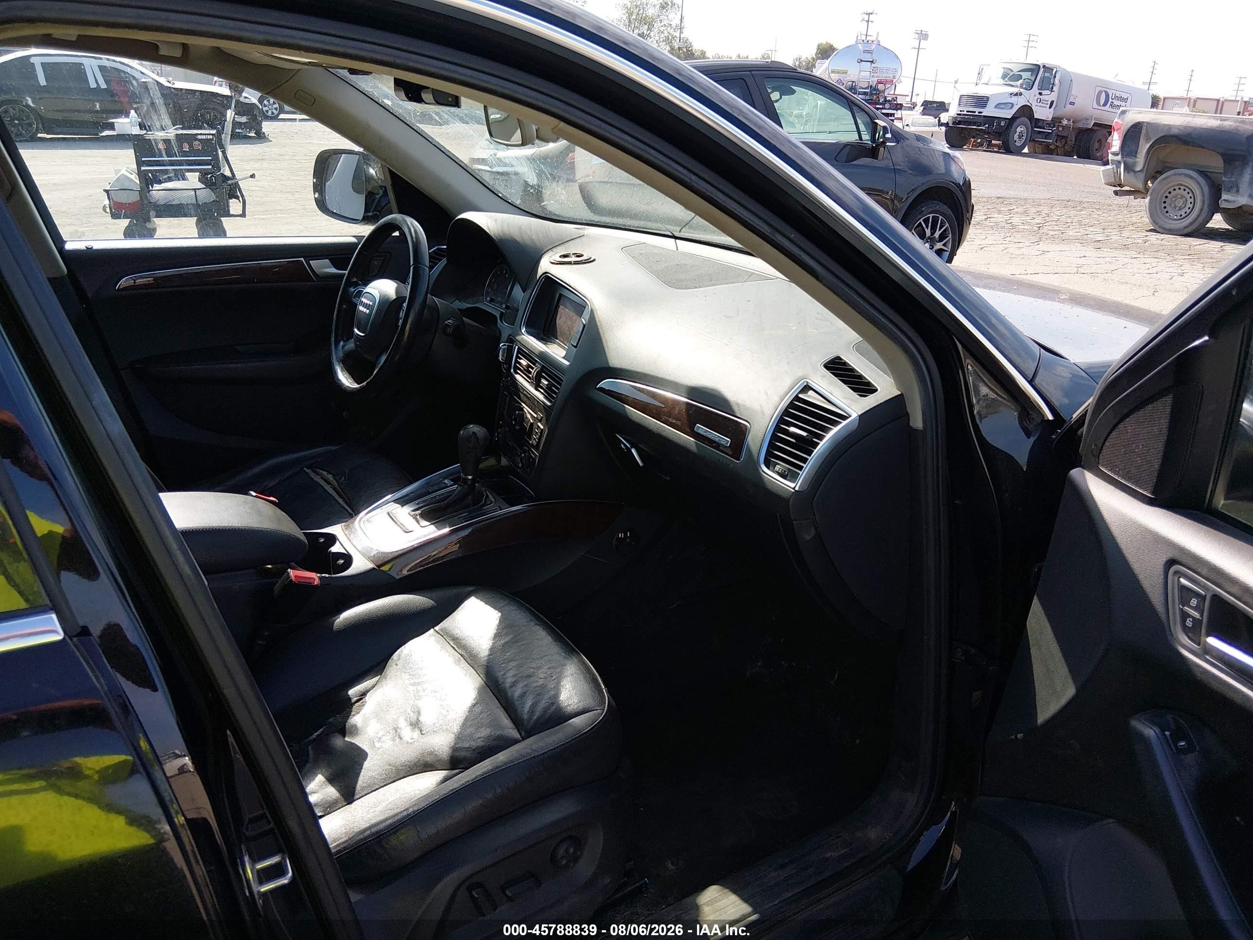 2012 Audi Q5 2.0t Premium Black vin: WA1CFAFP0CA124607