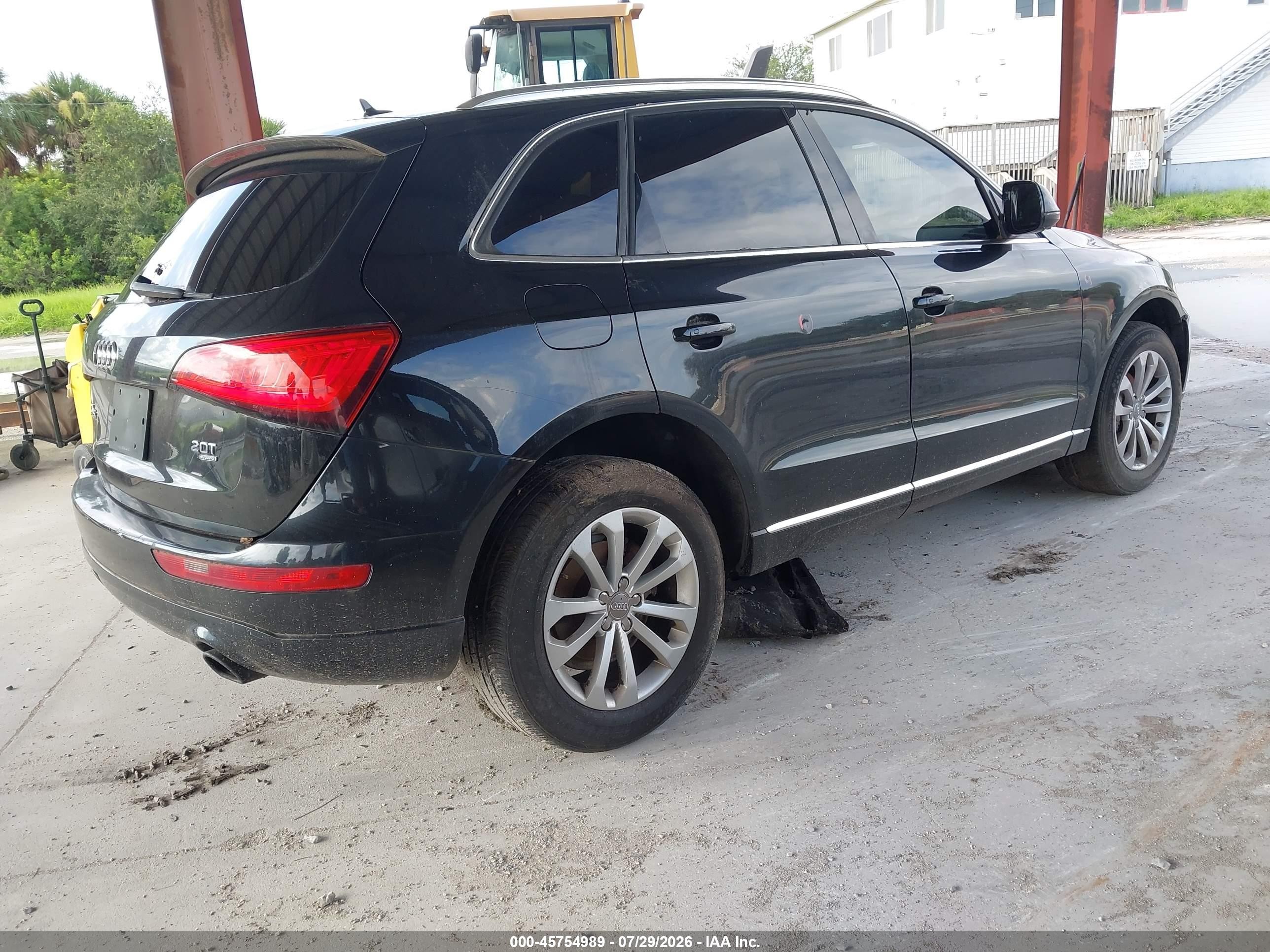 2013 Audi Q5 2.0t Premium Black vin: WA1CFAFP0DA042510
