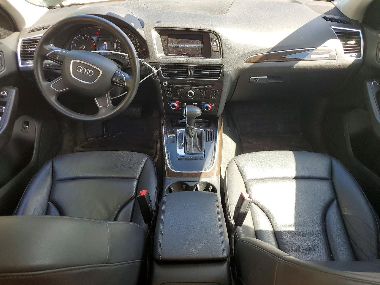2014 Audi Q5 Premium Черный vin: WA1CFAFP0EA078103
