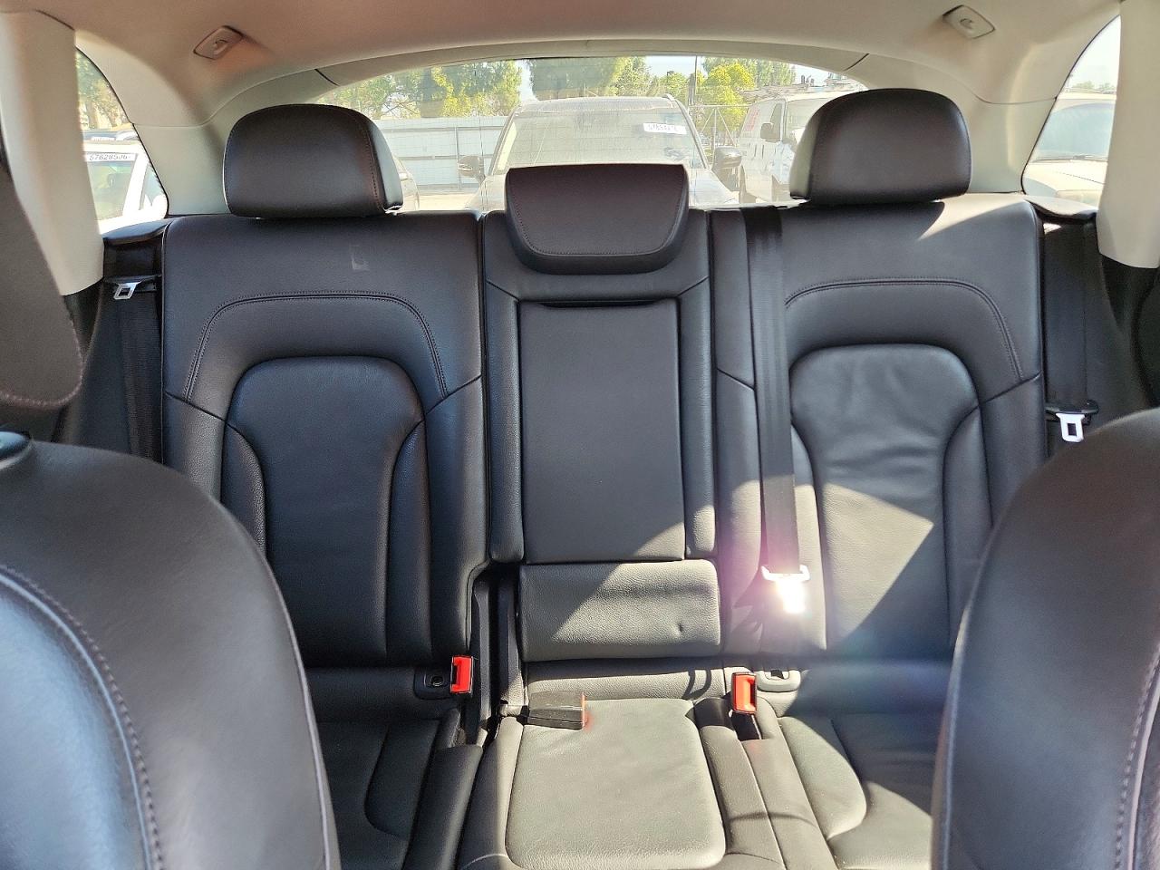 2014 Audi Q5 Premium Black vin: WA1CFAFP0EA099145