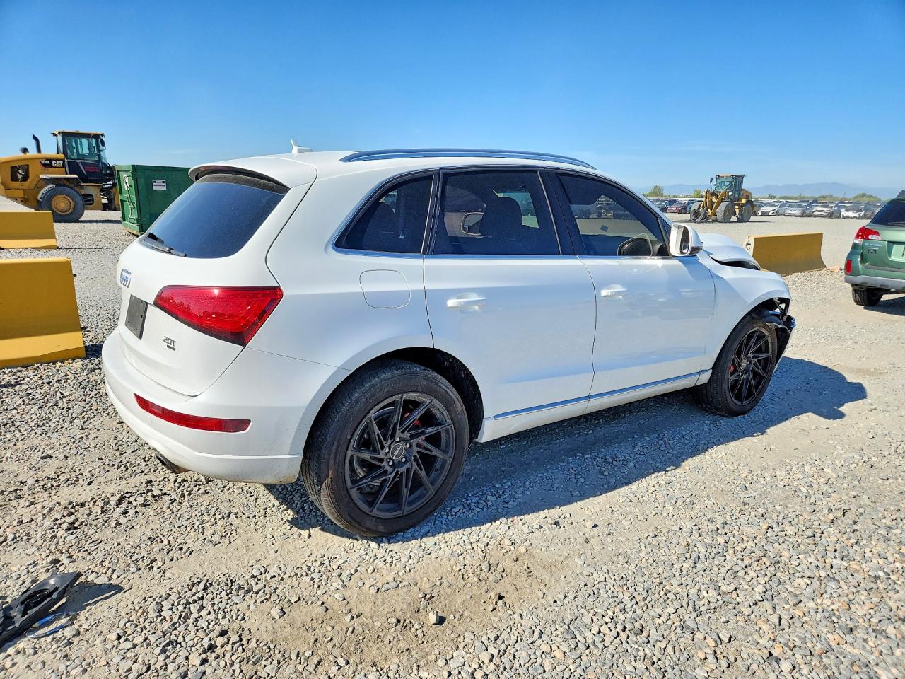 2014 Audi Q5 Premium White vin: WA1CFAFP0EA117353