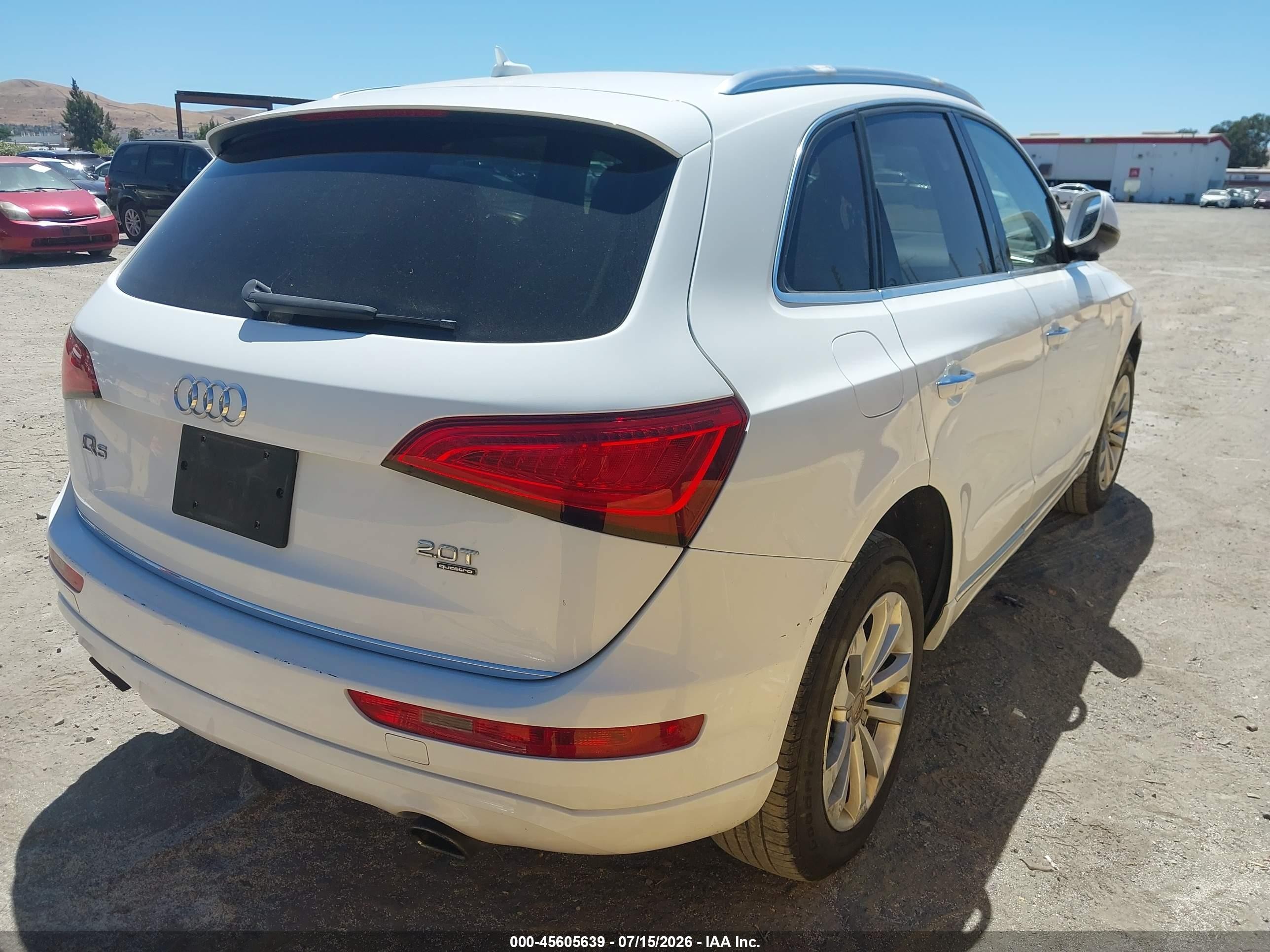 2015 Audi Q5 2.0t Premium White vin: WA1CFAFP0FA045801