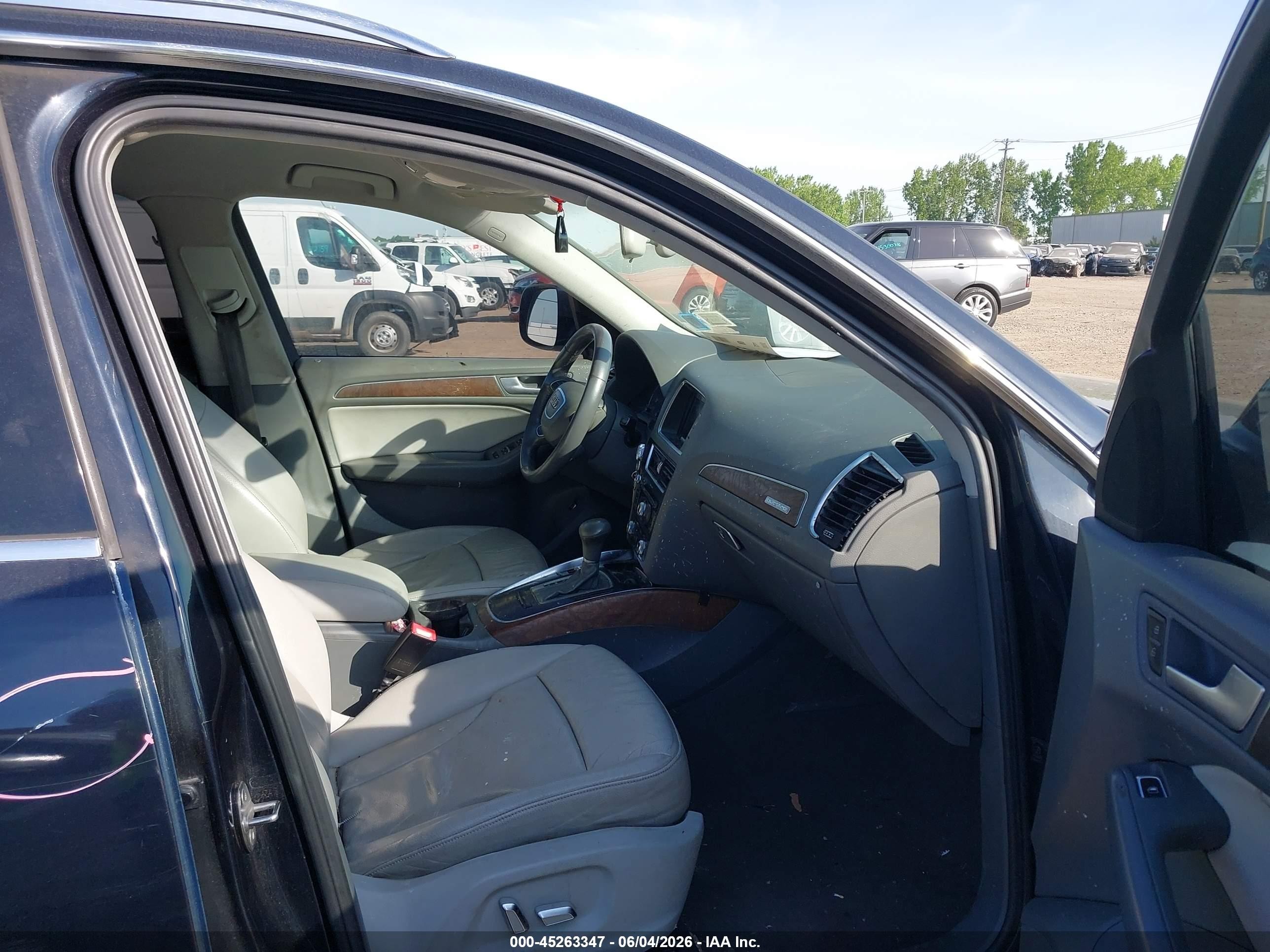 2014 Audi Q5 2.0t Premium Black vin: WA1CFAFP1EA036846
