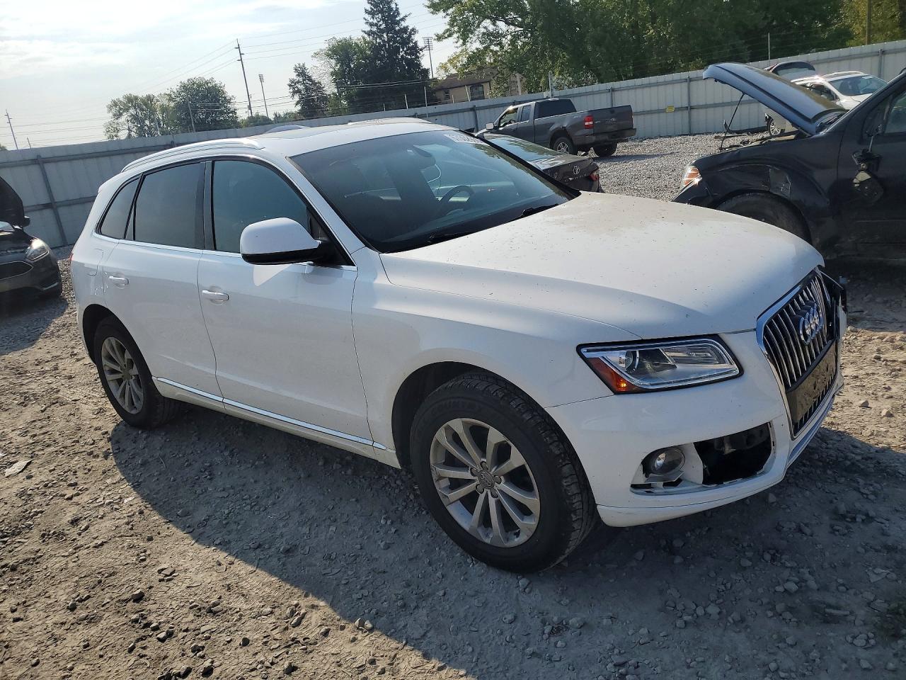 2014 Audi Q5 Premium White vin: WA1CFAFP1EA038046