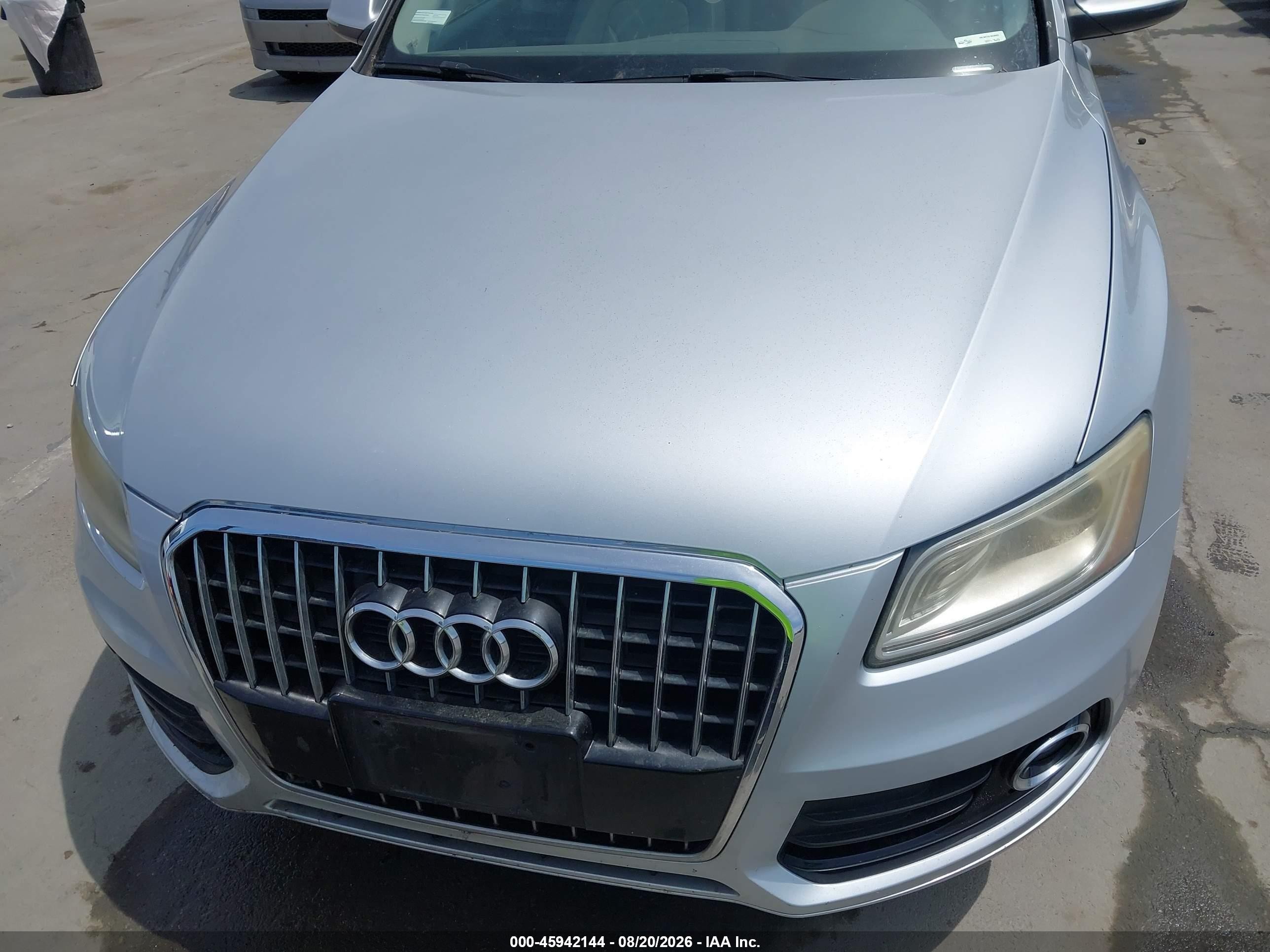 2014 Audi Q5 2.0t Premium Silver vin: WA1CFAFP1EA043134