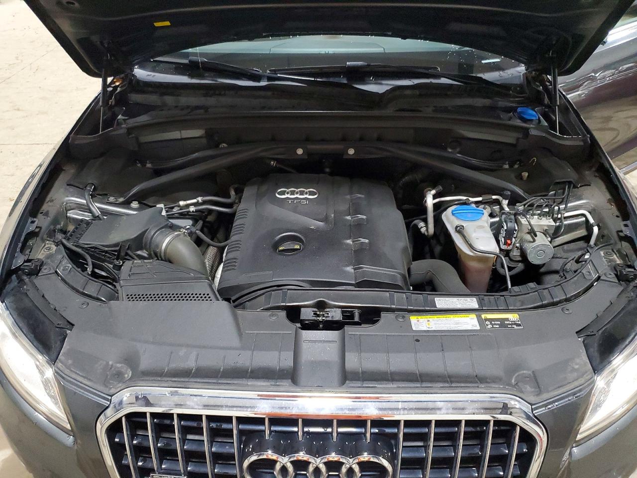 2015 Audi Q5 Premium Gray vin: WA1CFAFP1FA025380