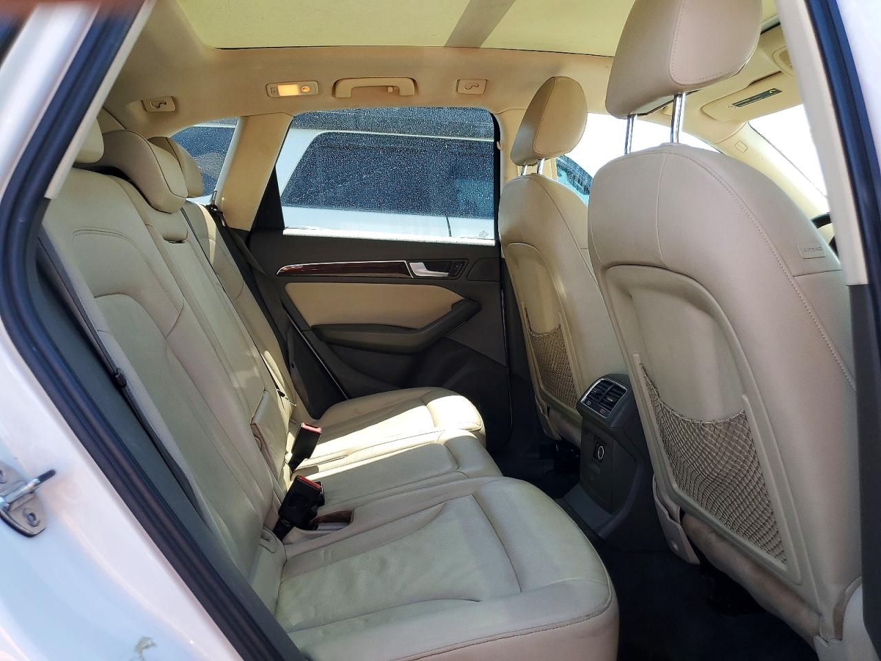 2015 Audi Q5 Premium White vin: WA1CFAFP1FA039876