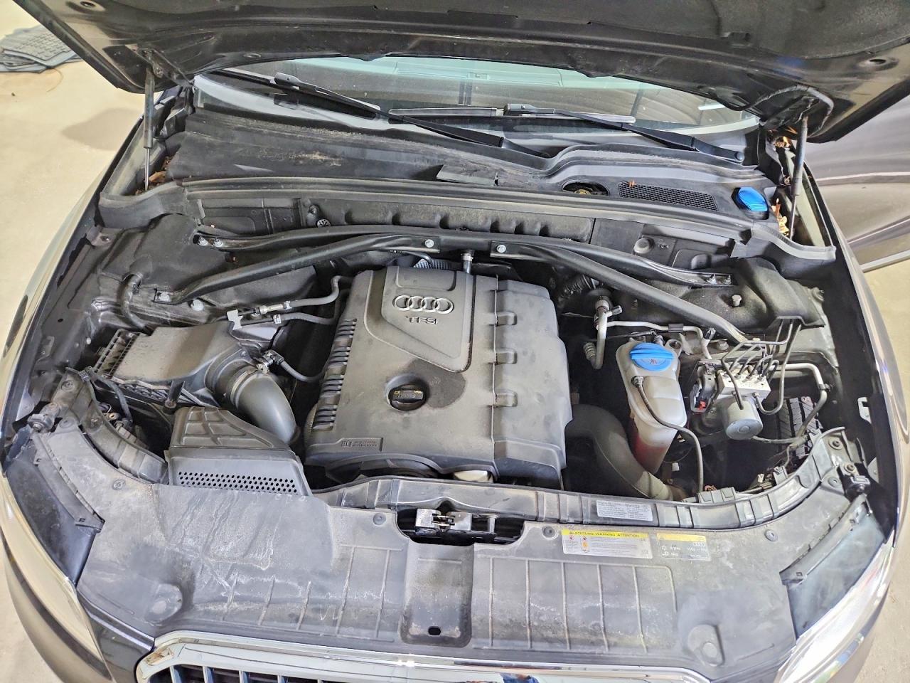 2015 Audi Q5 Premium Gray vin: WA1CFAFP1FA113362