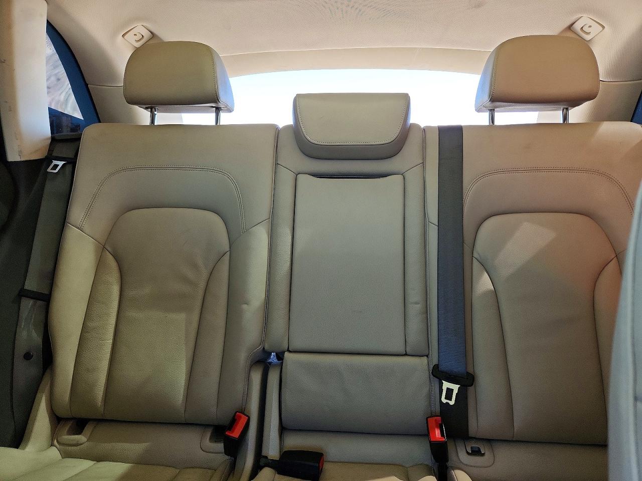 2015 Audi Q5 Premium White vin: WA1CFAFP1FA138990
