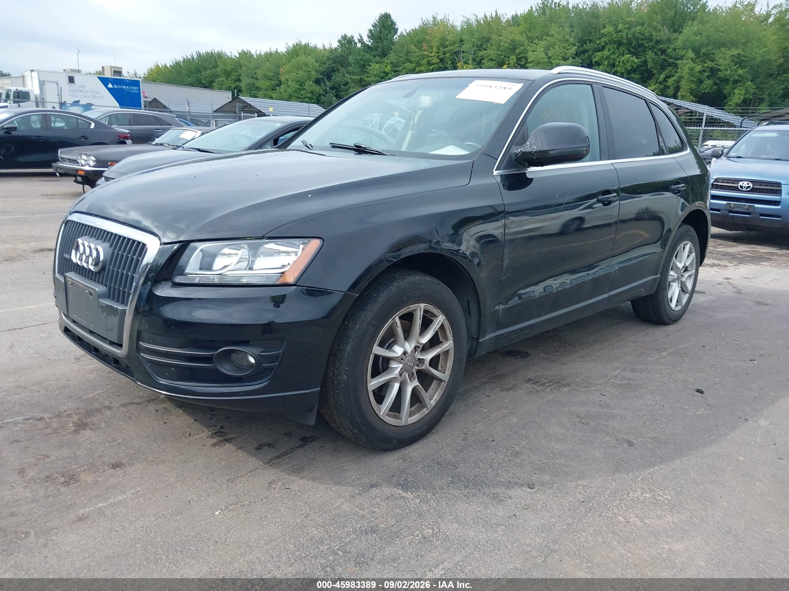 2011 Audi Q5 2.0t Premium Black vin: WA1CFAFP2BA018223
