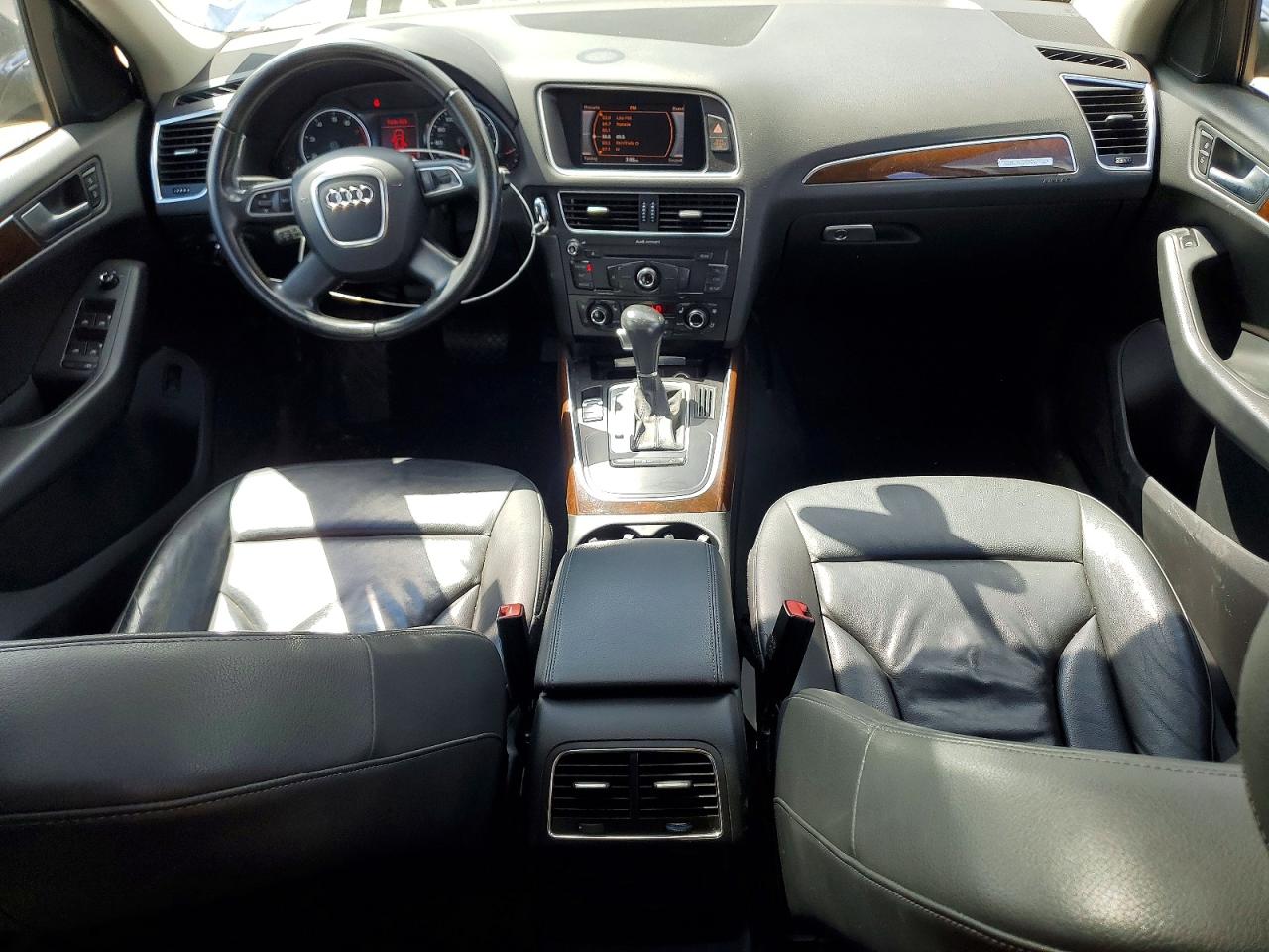 2011 Audi Q5 Premium Серый vin: WA1CFAFP2BA104924