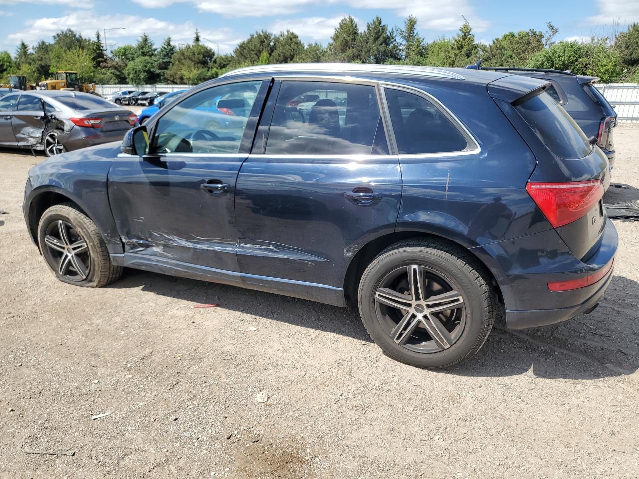 2011 Audi Q5 Premium Серый vin: WA1CFAFP2BA104924