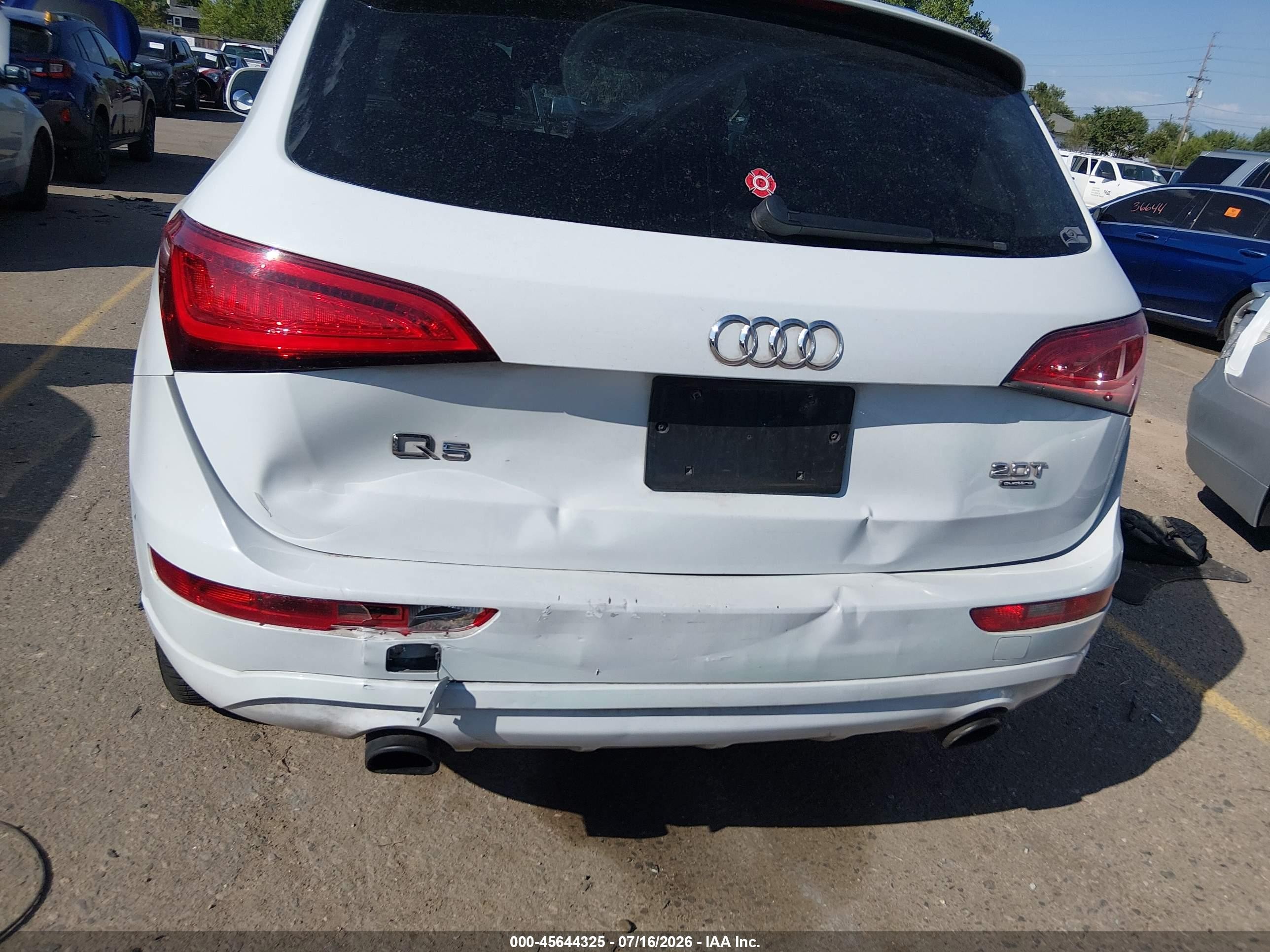 2013 Audi Q5 2.0t Premium White vin: WA1CFAFP2DA067795