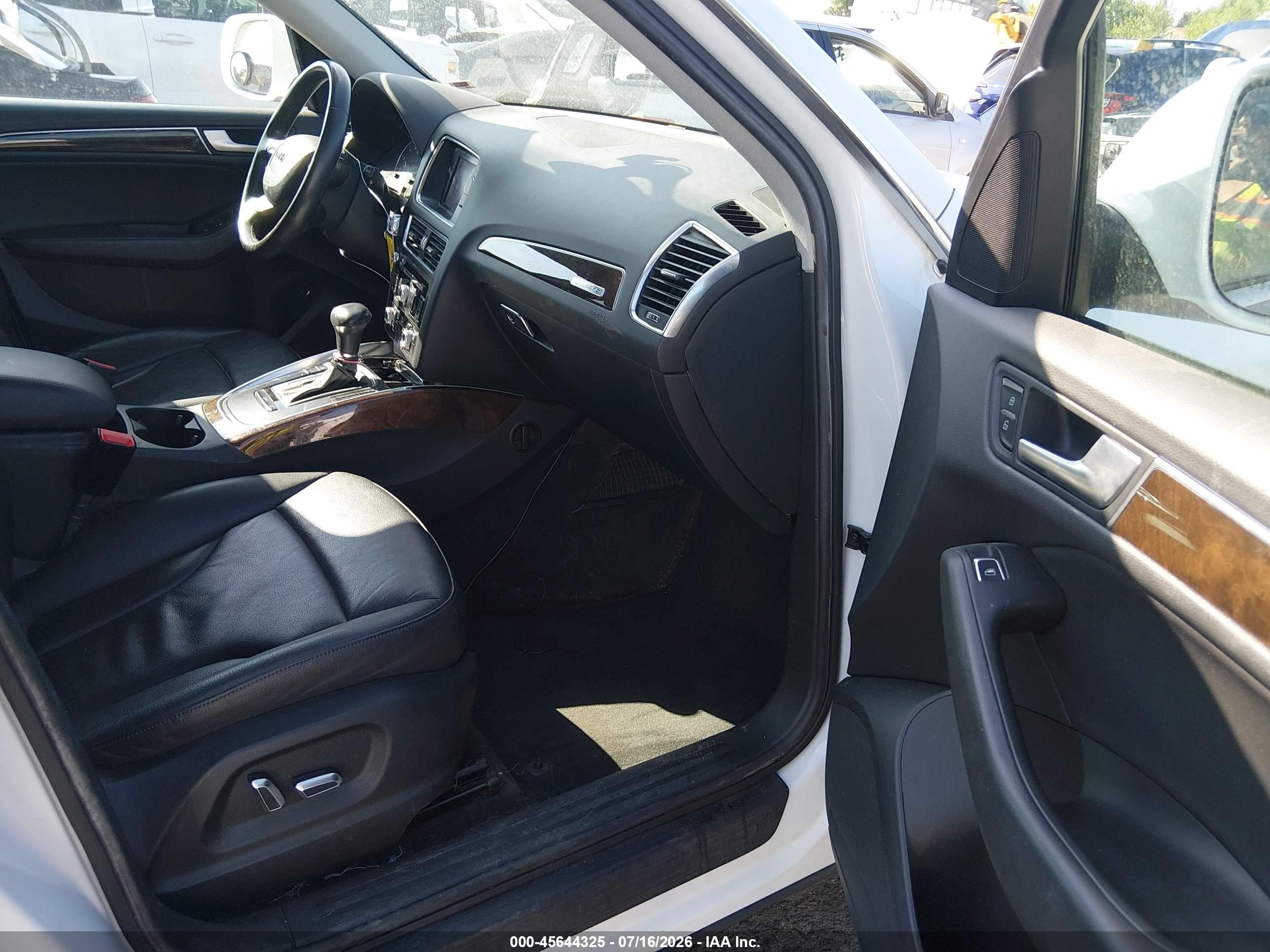 2013 Audi Q5 2.0t Premium White vin: WA1CFAFP2DA067795