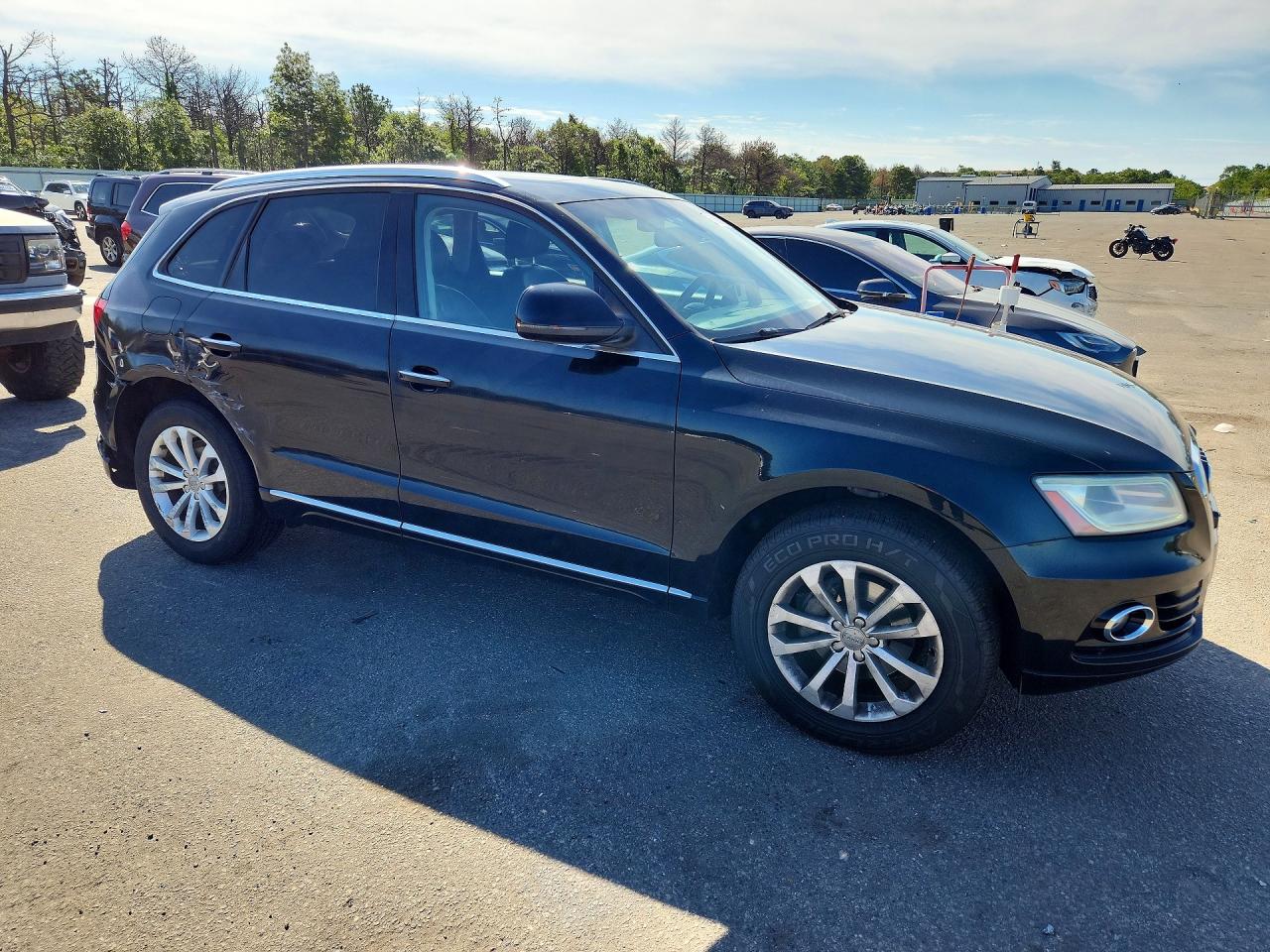 2015 Audi Q5 Premium Black vin: WA1CFAFP2FA043967