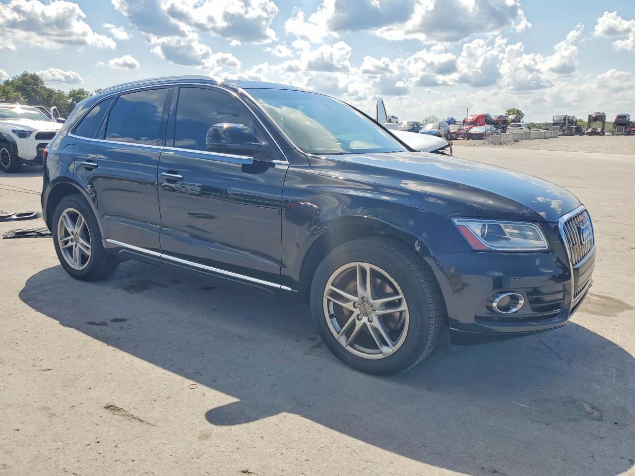 2015 Audi Q5 Premium Black vin: WA1CFAFP2FA047565