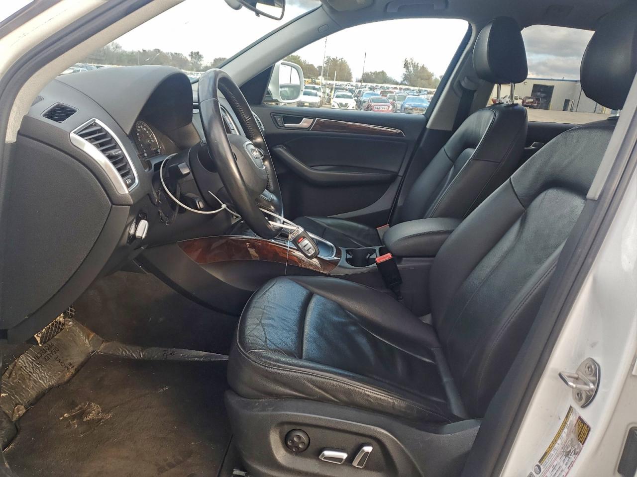 2015 Audi Q5 Premium White vin: WA1CFAFP2FA136391