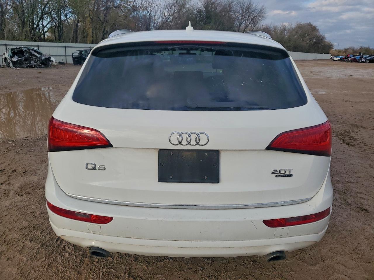 2015 Audi Q5 Premium White vin: WA1CFAFP2FA136391
