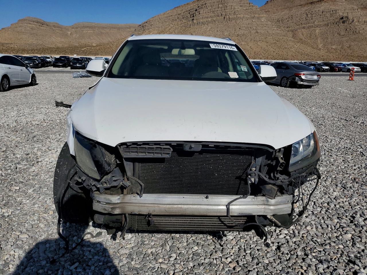 2011 Audi Q5 Premium White vin: WA1CFAFP3BA043552