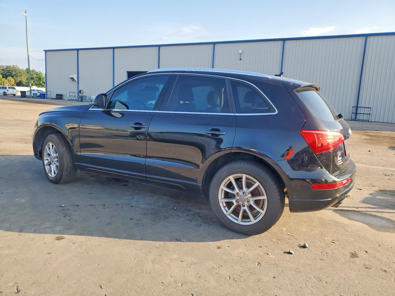 2012 Audi Q5 Premium Black vin: WA1CFAFP3CA008883