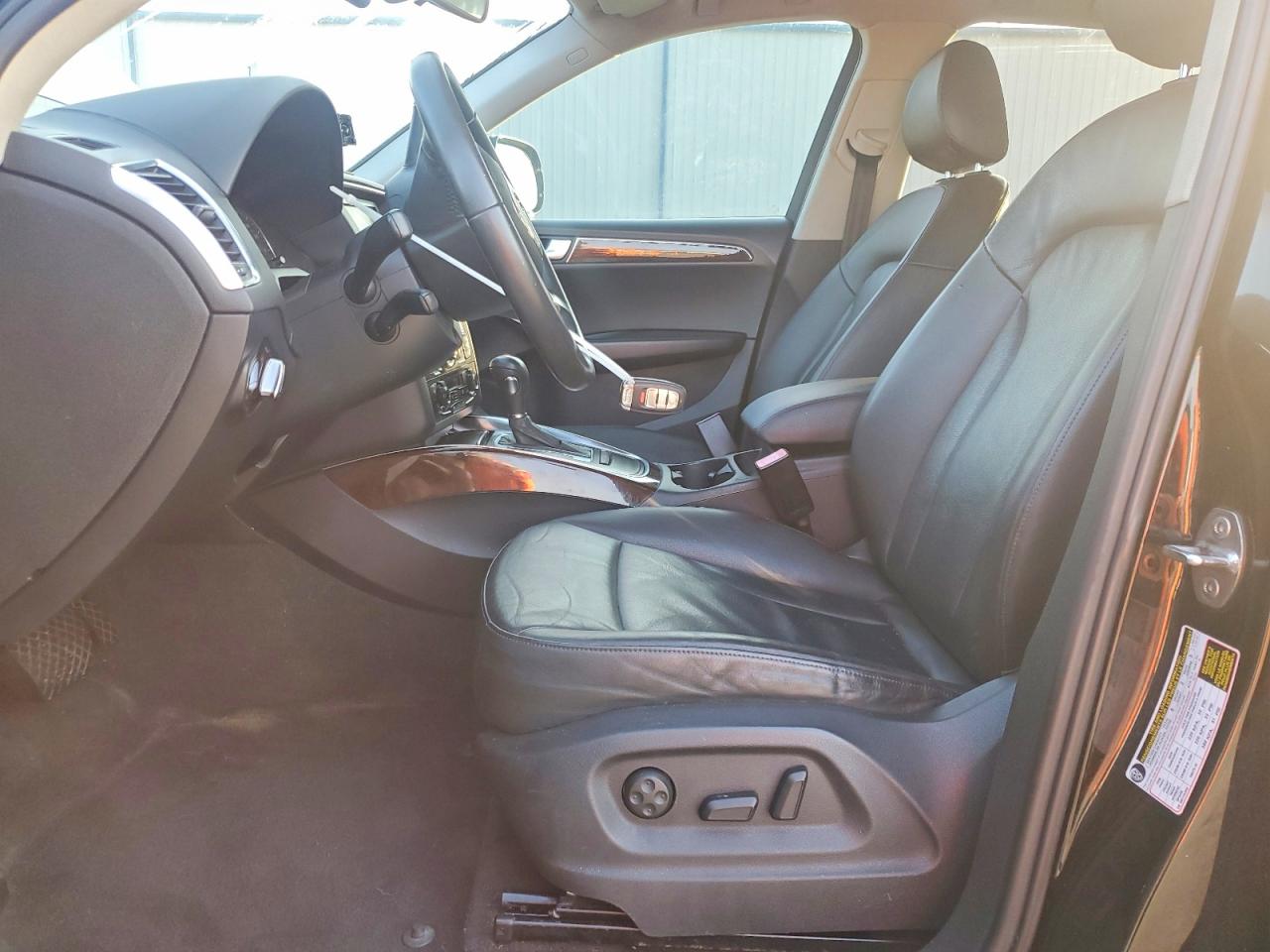 2012 Audi Q5 Premium Black vin: WA1CFAFP3CA008883