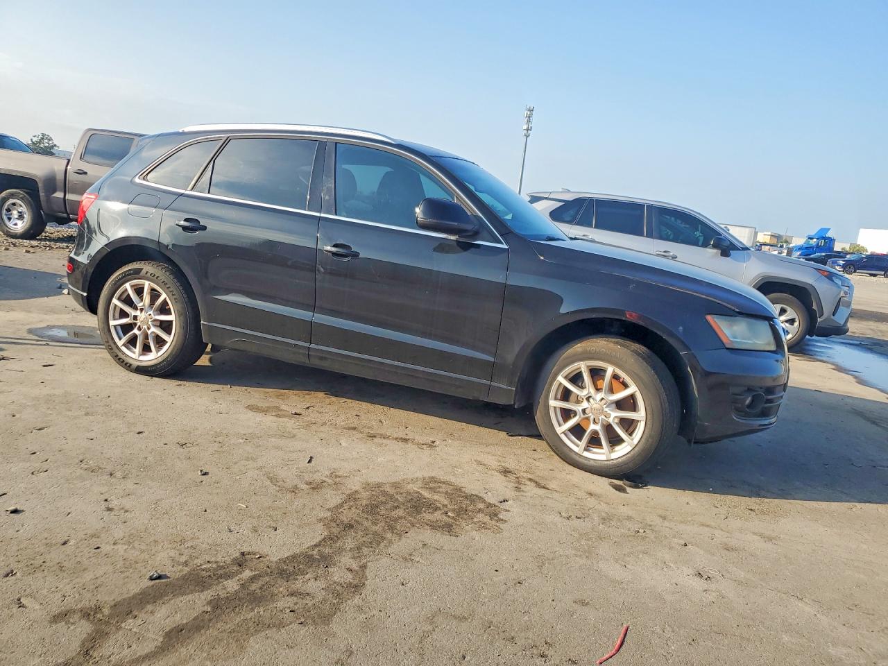 2012 Audi Q5 Premium Black vin: WA1CFAFP3CA008883
