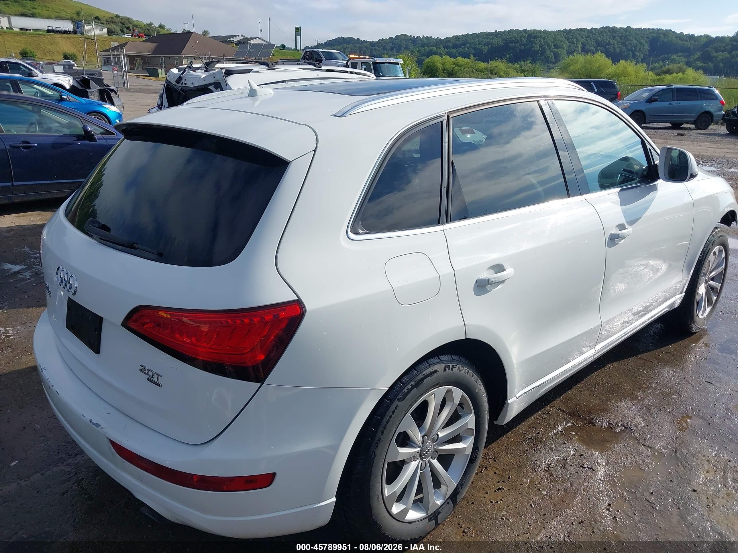 2013 Audi Q5 2.0t Premium White vin: WA1CFAFP3DA089353
