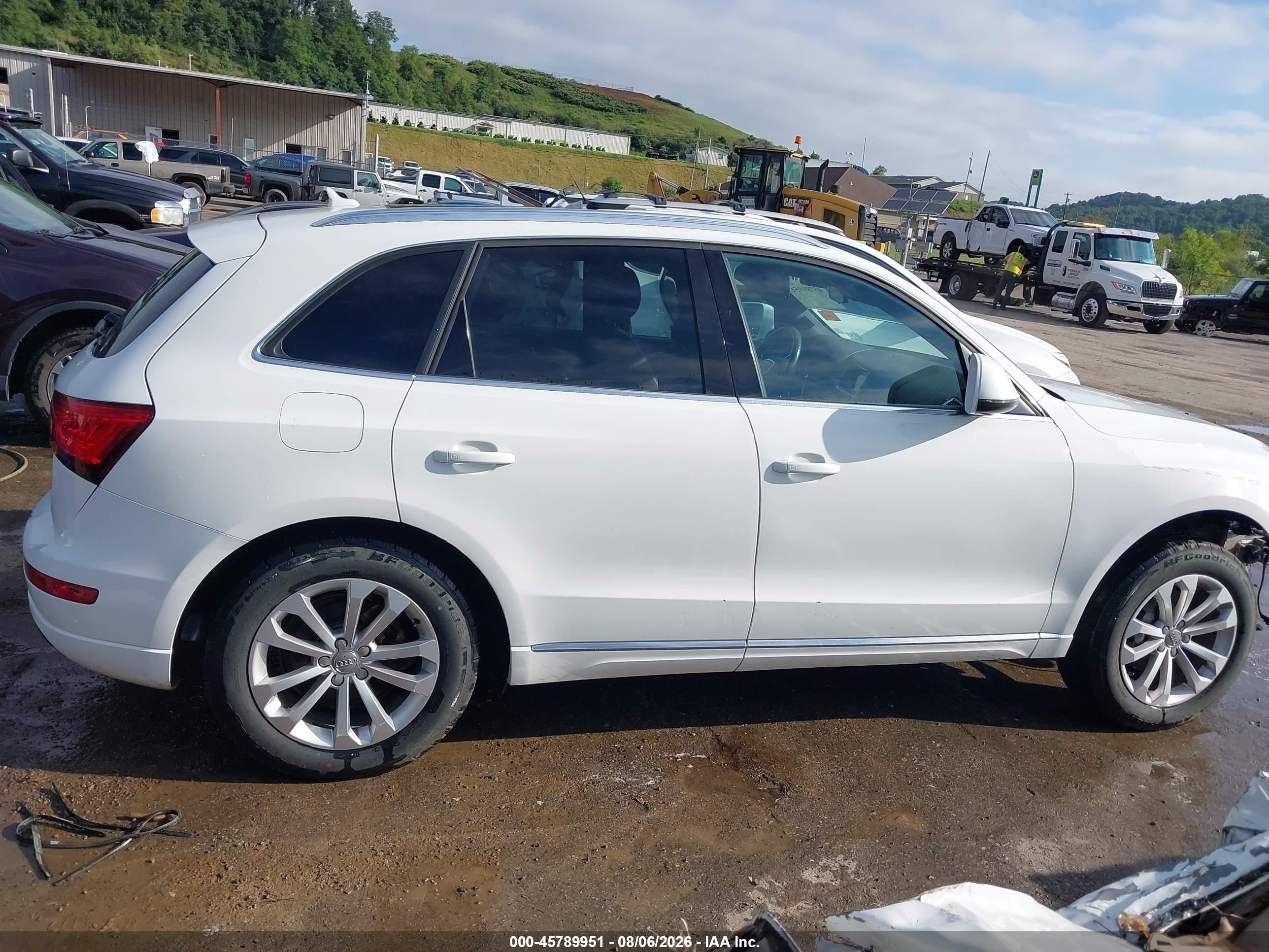2013 Audi Q5 2.0t Premium White vin: WA1CFAFP3DA089353