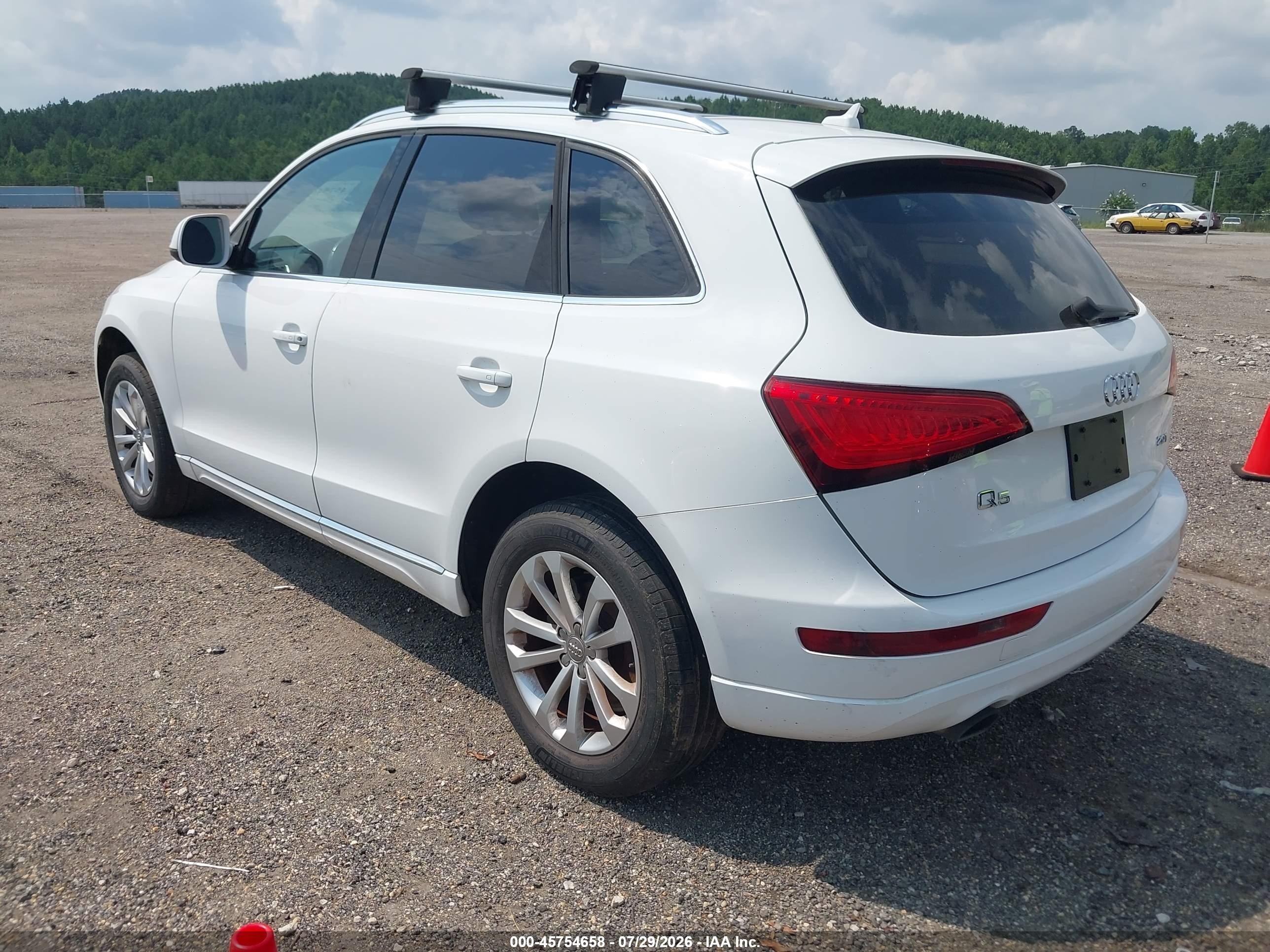 2014 Audi Q5 2.0t Premium White vin: WA1CFAFP3EA007283