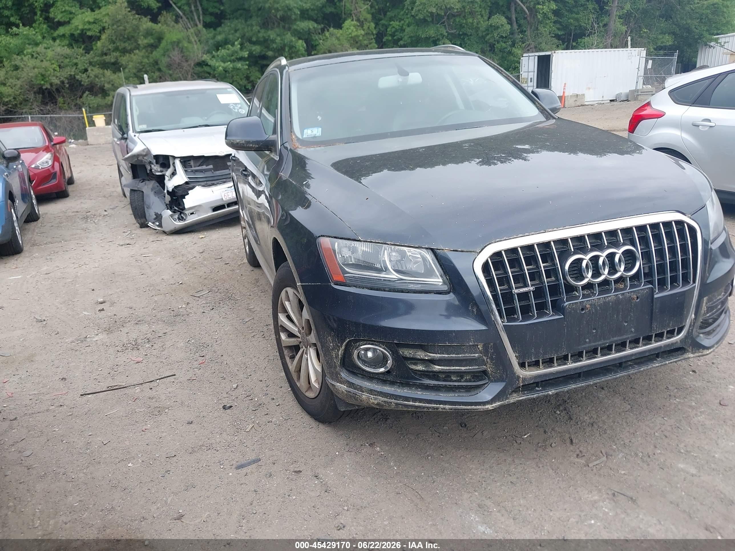2014 Audi Q5 2.0t Premium Blue vin: WA1CFAFP3EA112860