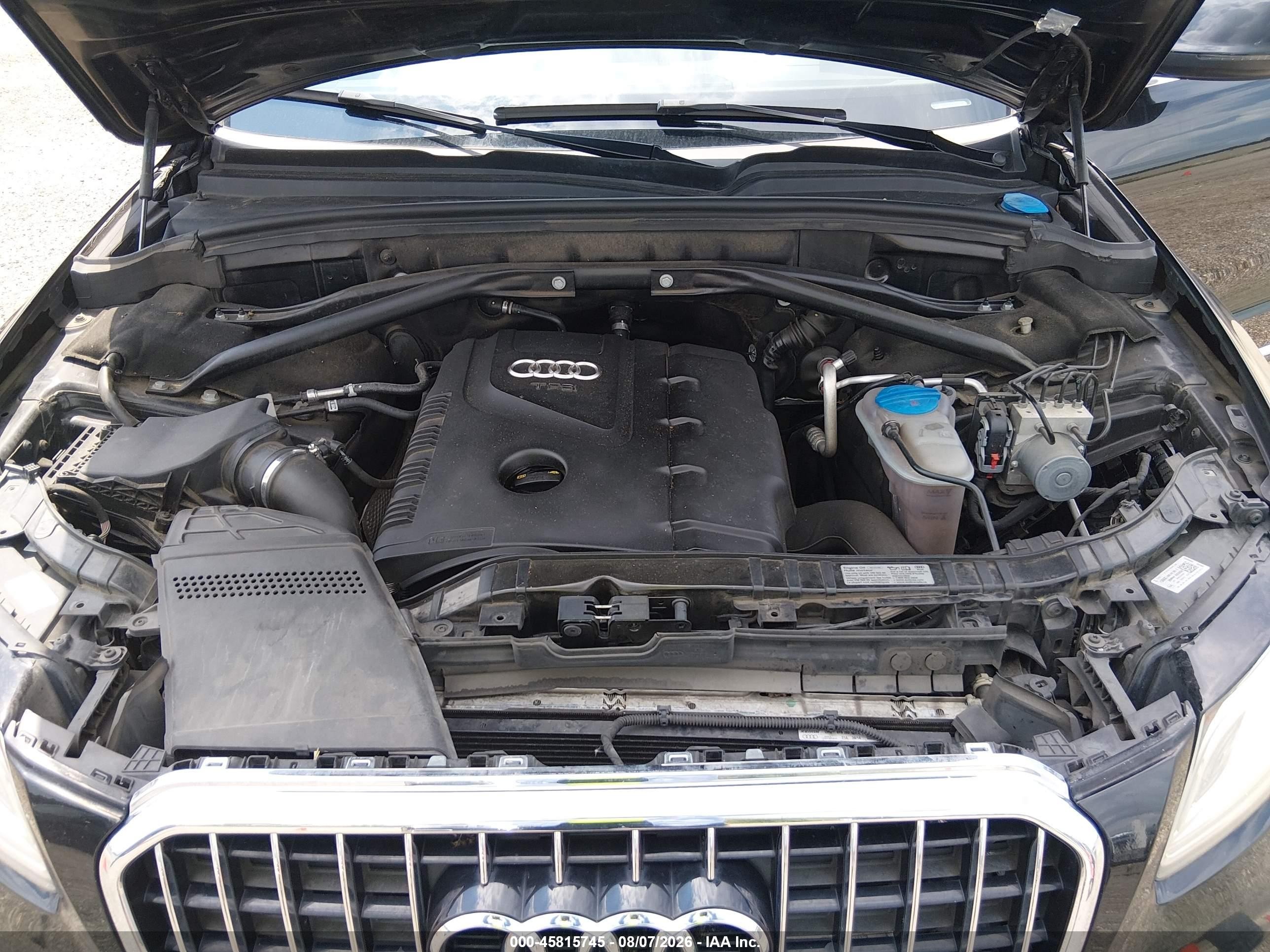 2015 Audi Q5 2.0t Premium Черный vin: WA1CFAFP3FA059465
