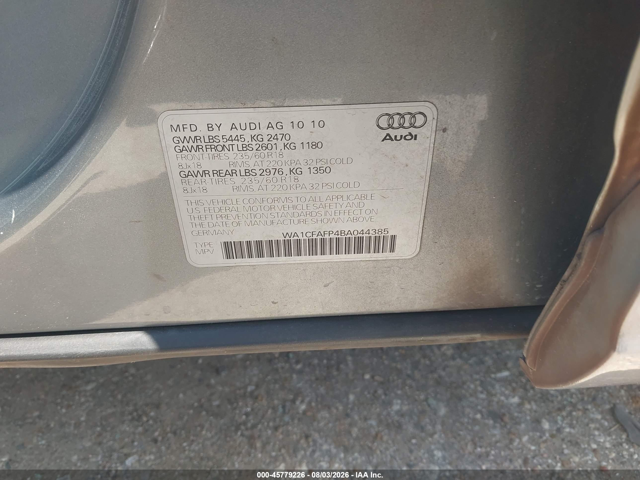 2011 Audi Q5 2.0t Premium Серебряный vin: WA1CFAFP4BA044385
