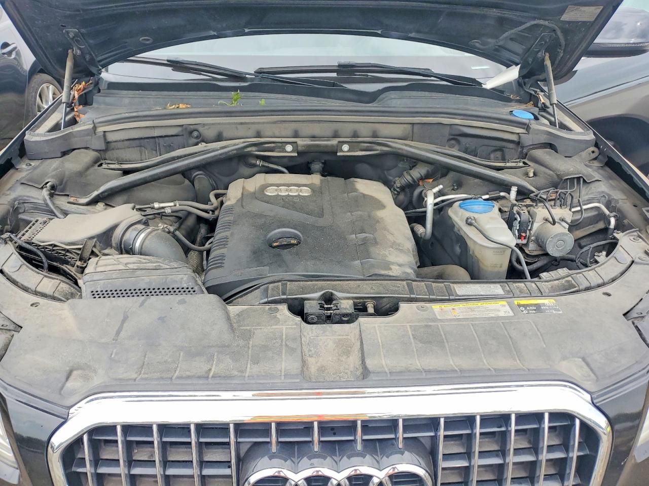 2013 Audi Q5 Premium Black vin: WA1CFAFP4DA026097
