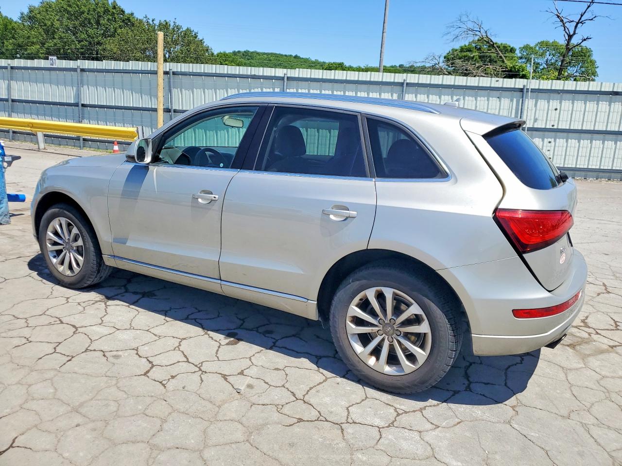 2013 Audi Q5 Premium Серебряный vin: WA1CFAFP4DA054109